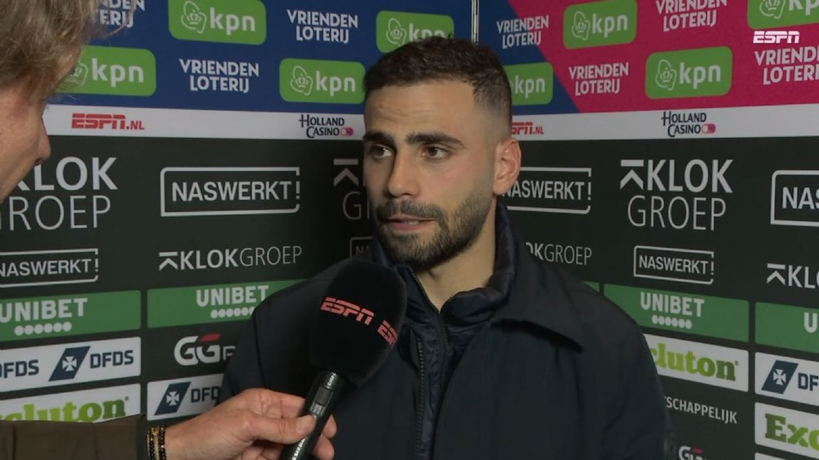 Oussama Tannane Valt Ploeggenoot Af Hij Liet Het Team In De Steek