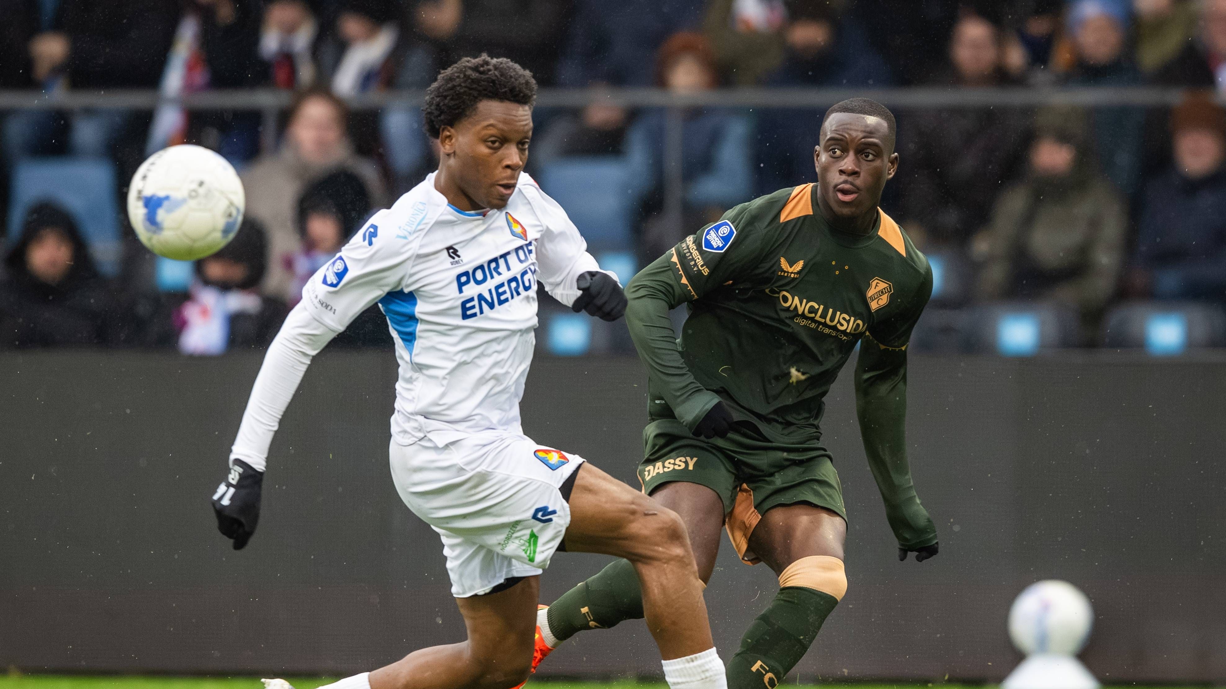 Ronald Koeman jr. maakt grote fout: FC Utrecht redt in slotfase punt bij Telstar