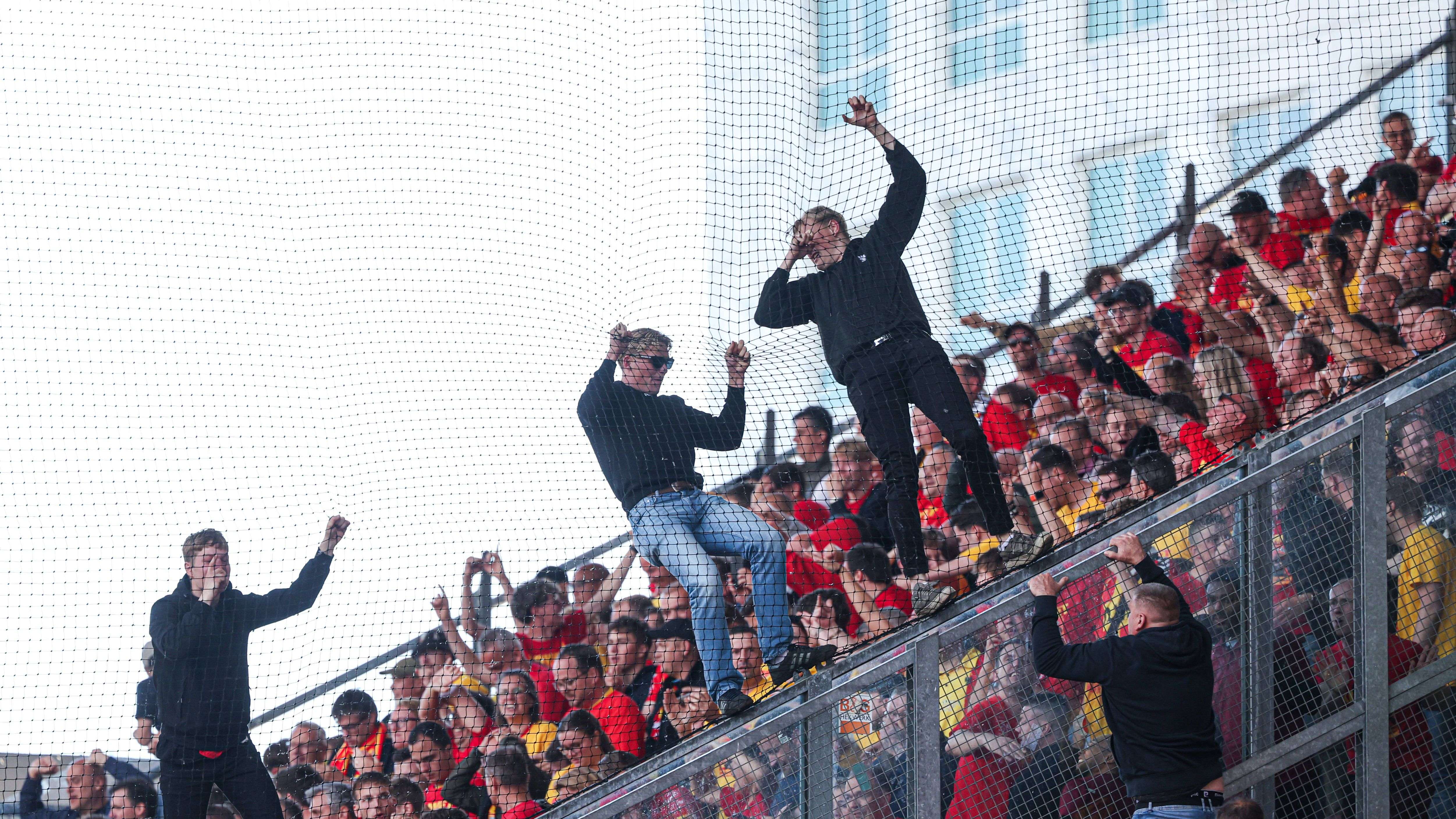 Go Ahead Eagles supporters fans