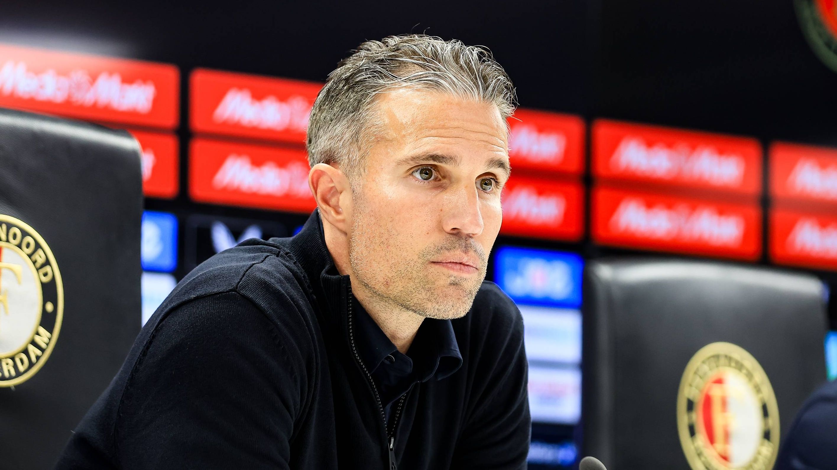 Robin van Persie: 'Het is respectloos en heel erg teleurstellend'