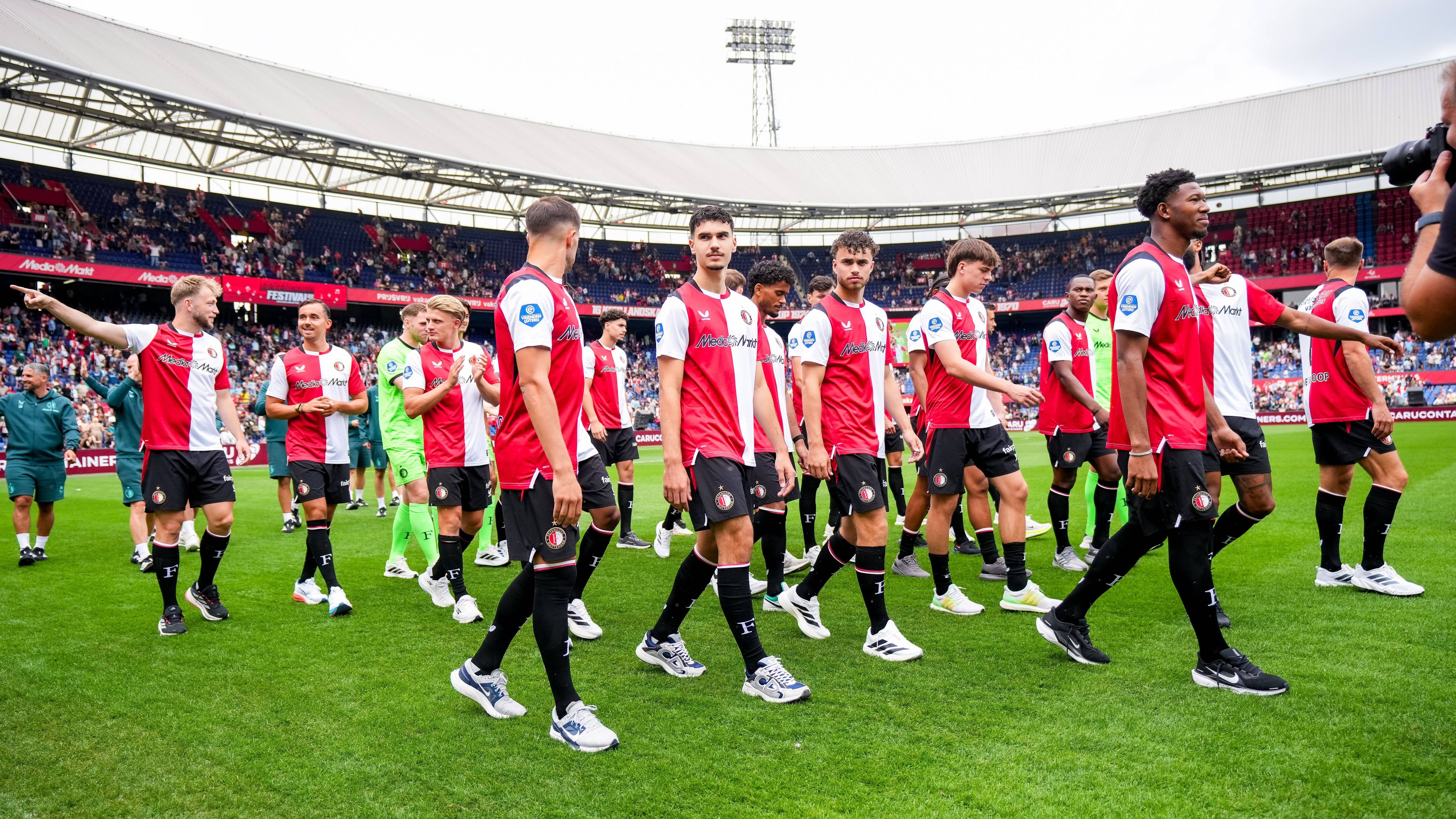 Feyenoord en Stuttgart Rond Transfer van Leo Sauer af voor 15 Miljoen Euro