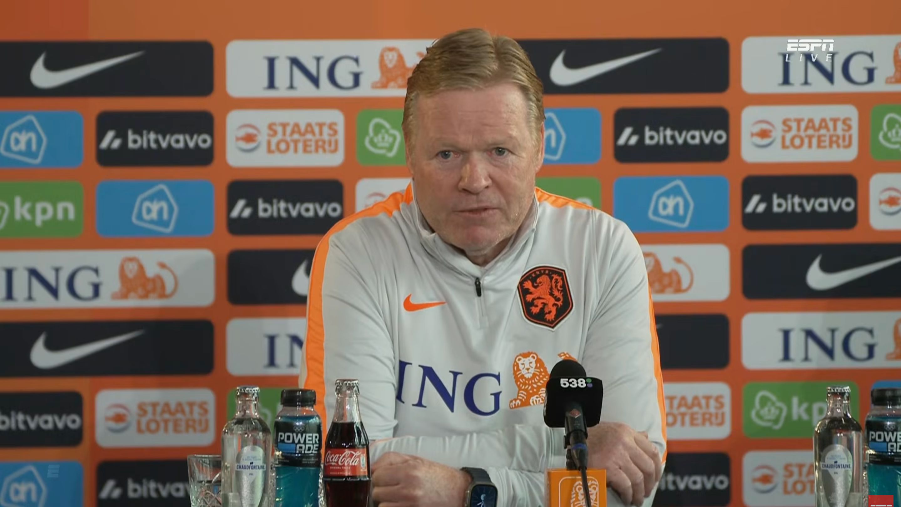 Koeman voerde stevig gesprek met Memphis in Zeist: 'Of hij geschrokken is van mijn woorden?'