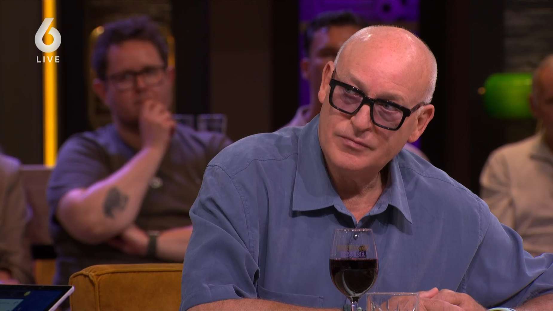 Drol René van der Gijp: 'Hij speelt als een drol! Het ziet er niet meer uit ...