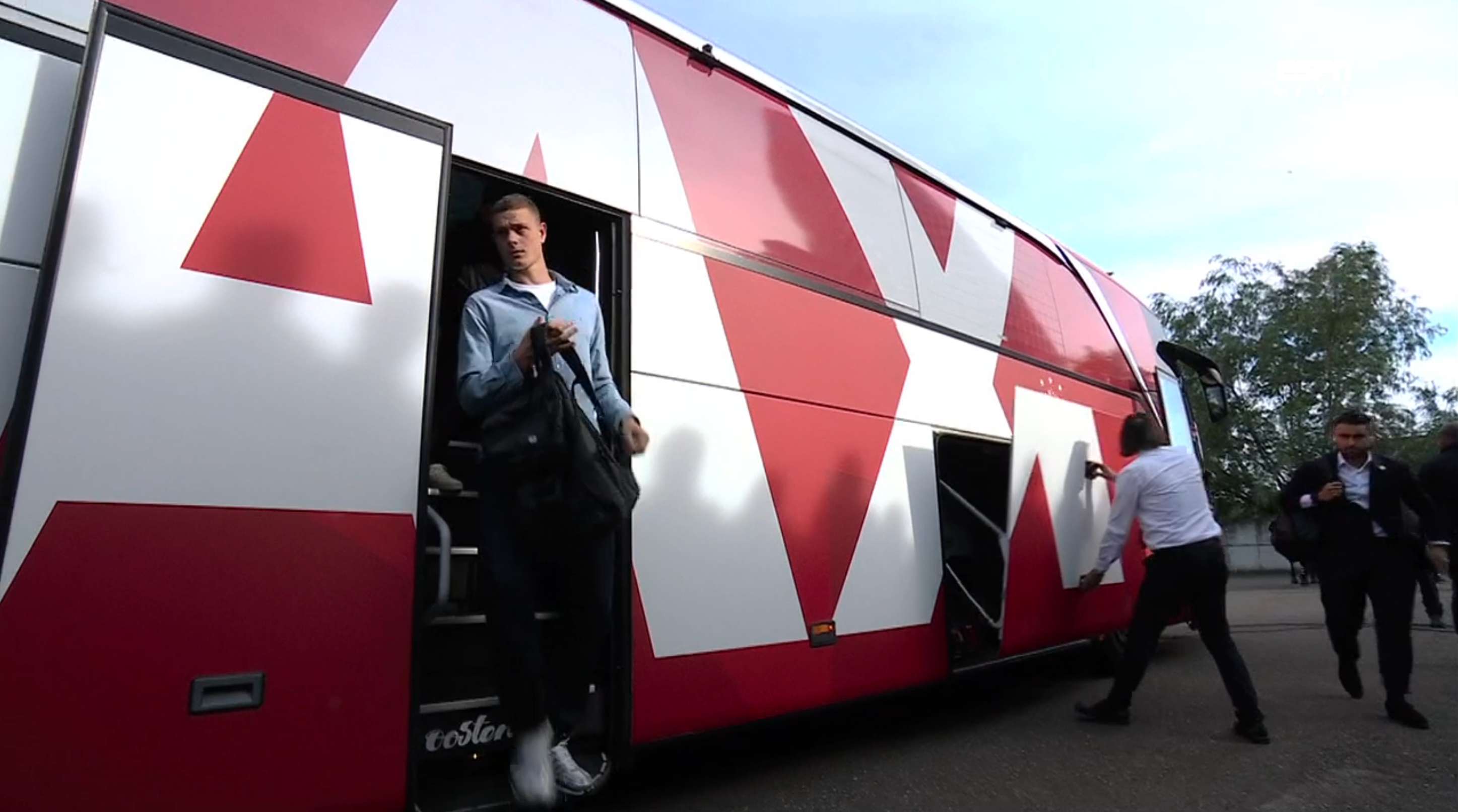 Ajax bus