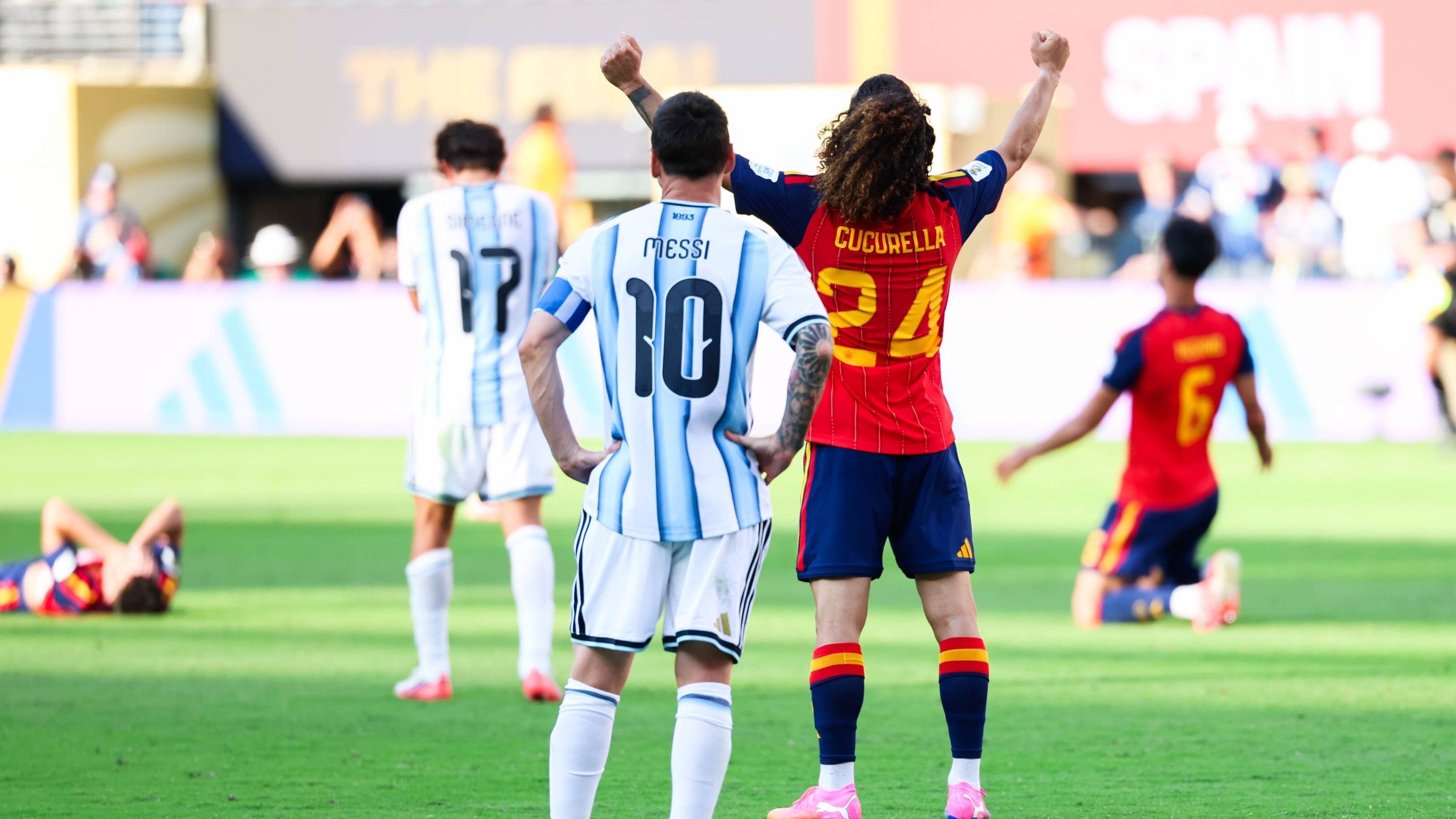 Argentinië Vol Trots na Verlies Tegen Spanje in WK-finale
