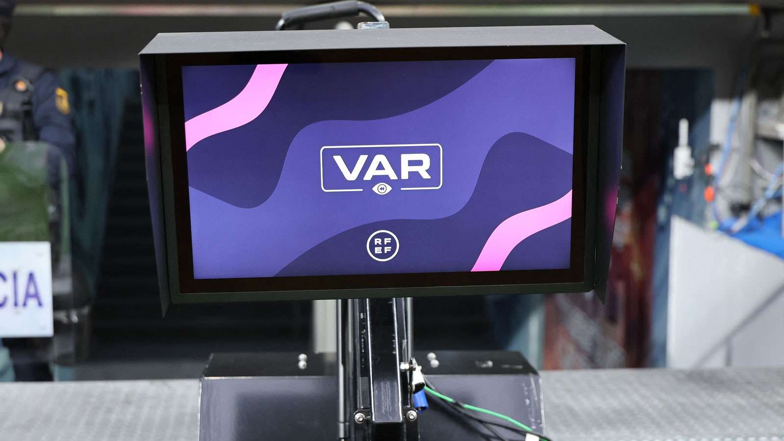 VAR