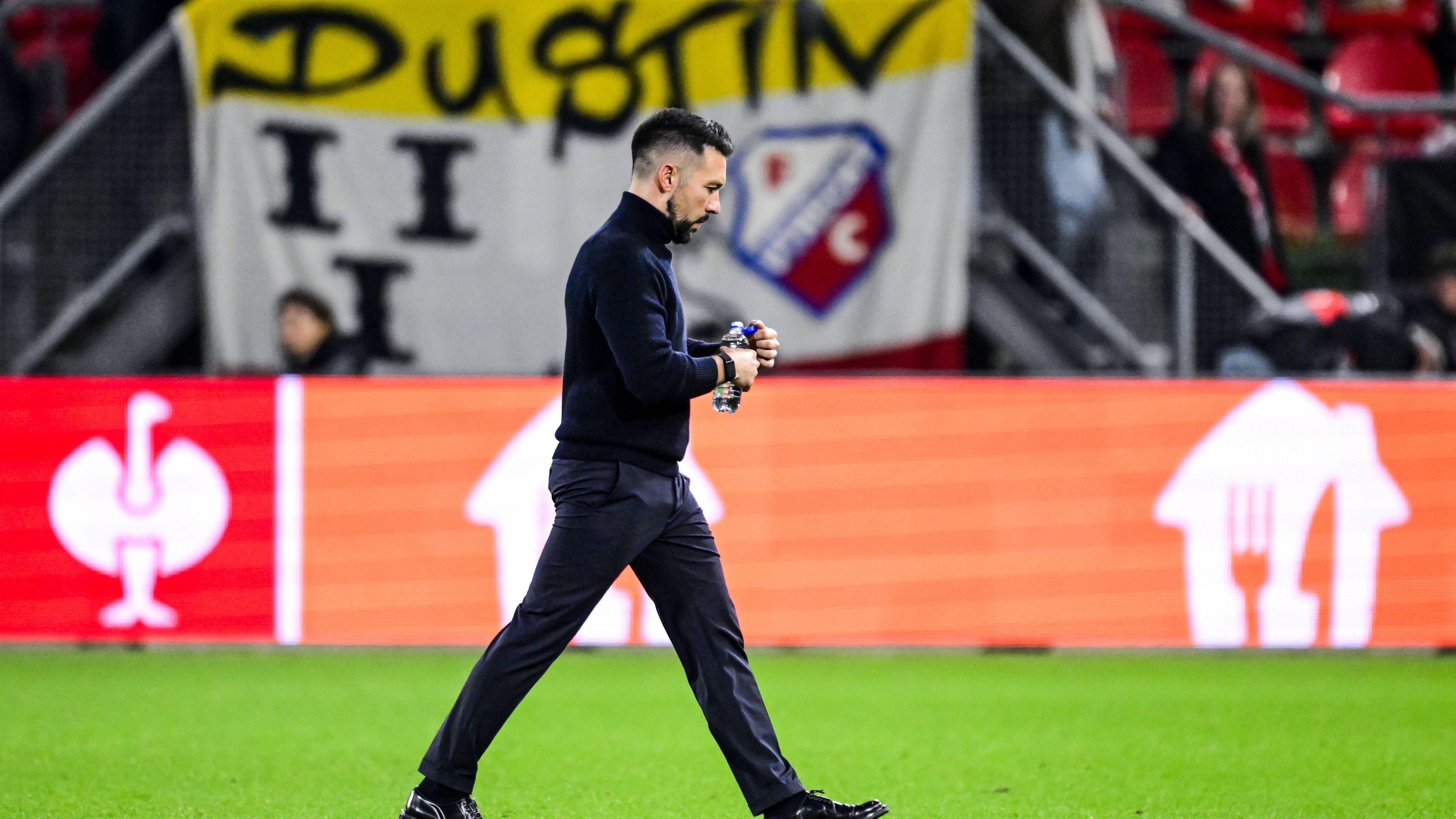 Fans FC Porto doen schandalige dingen in Utrecht: 'Traumatisch, zij zijn enorm bedreigd!'