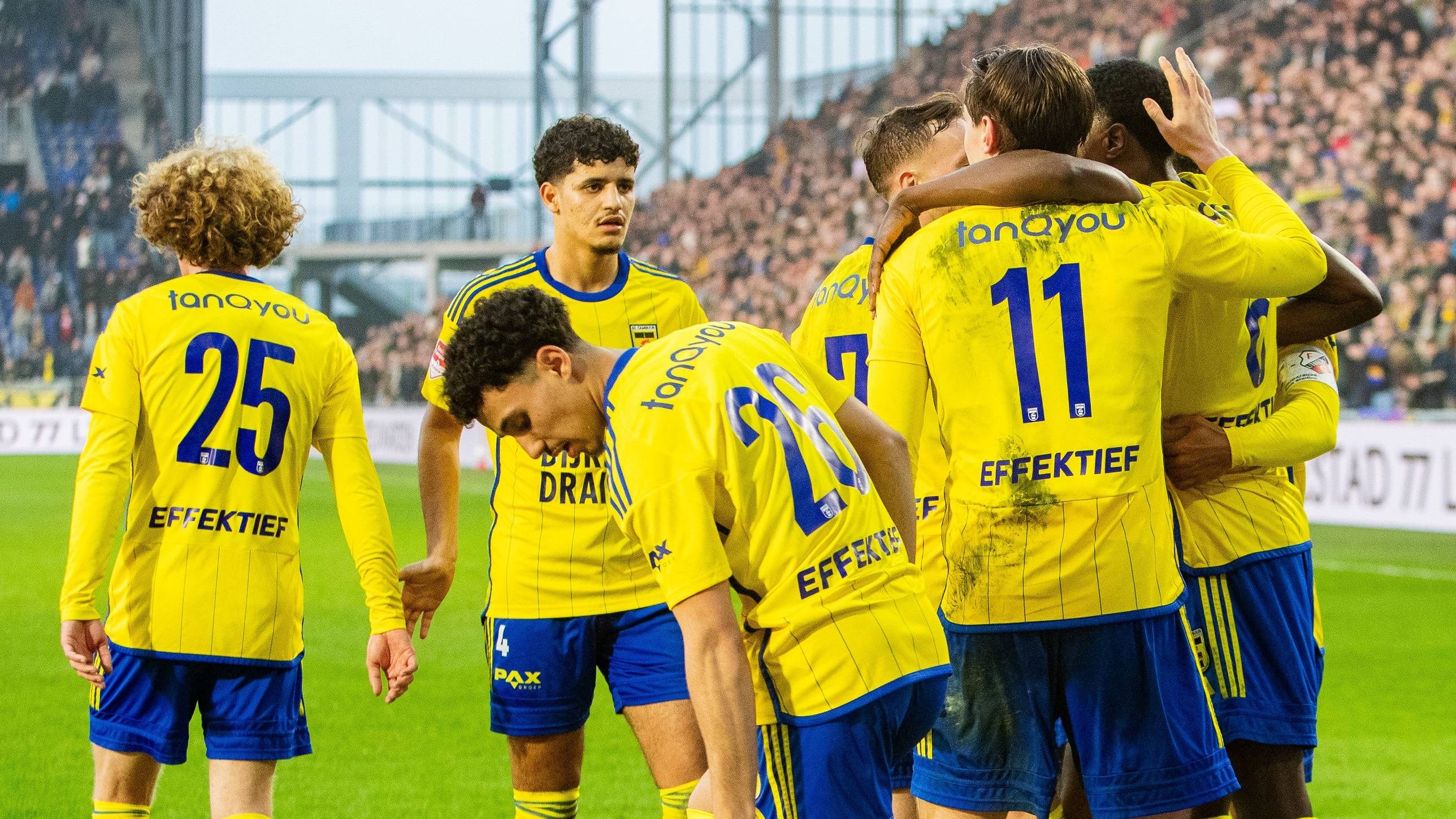 Cambuur-supporters starten actie om schuldenlast Friese club te verlichten