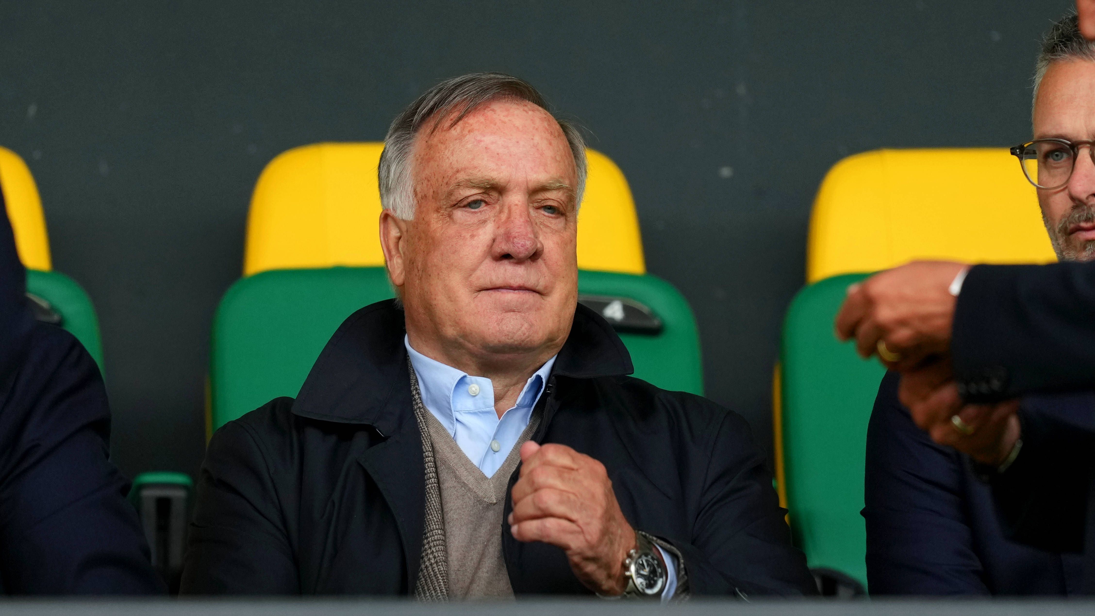 'Spelers Curaçao zijn klaar met Fred Rutten, iedereen is gek op Dick Advocaat'