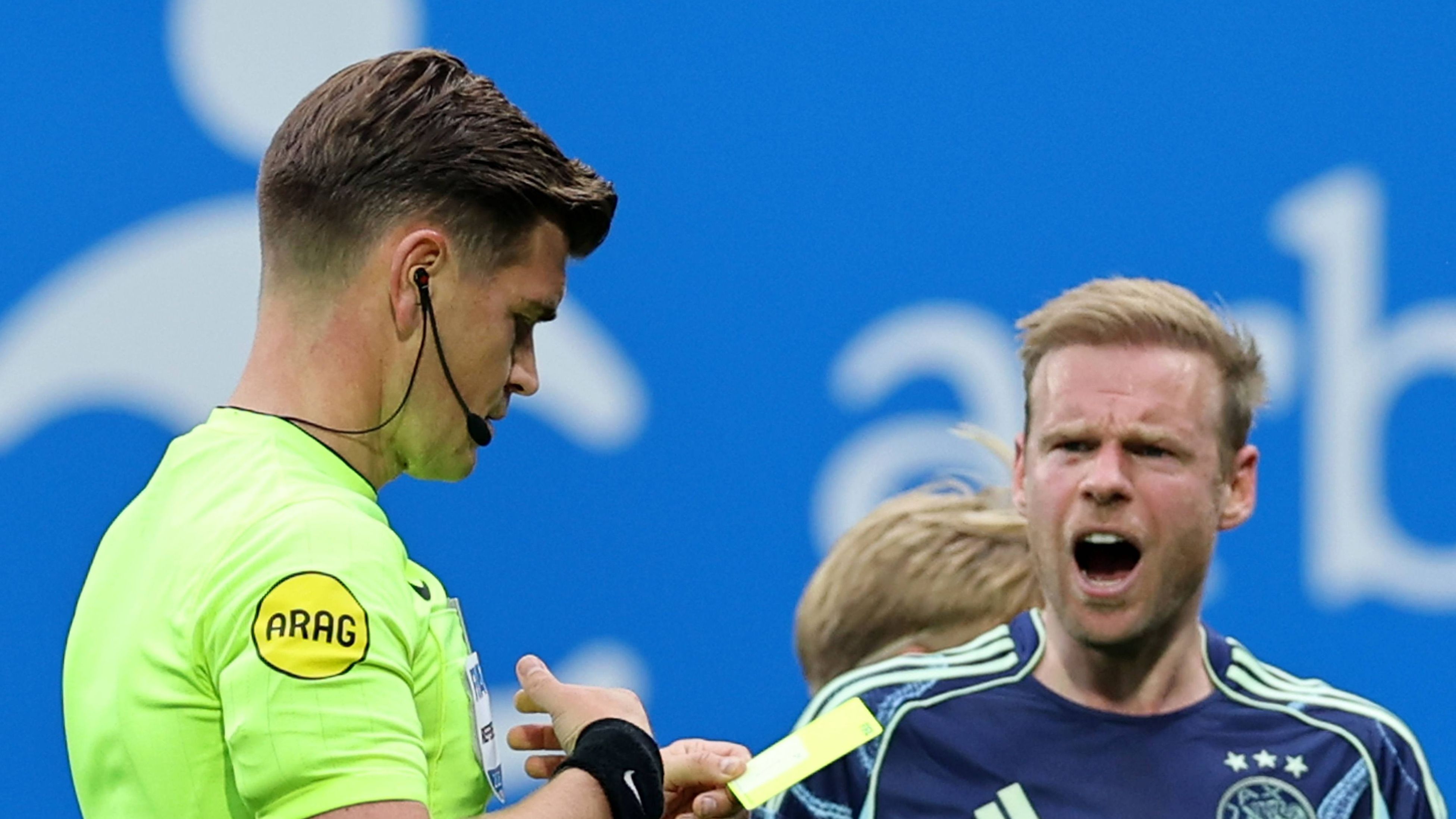 Verweij en Driessen botsen over rol Joey Kooij bij sc Heerenveen - Ajax