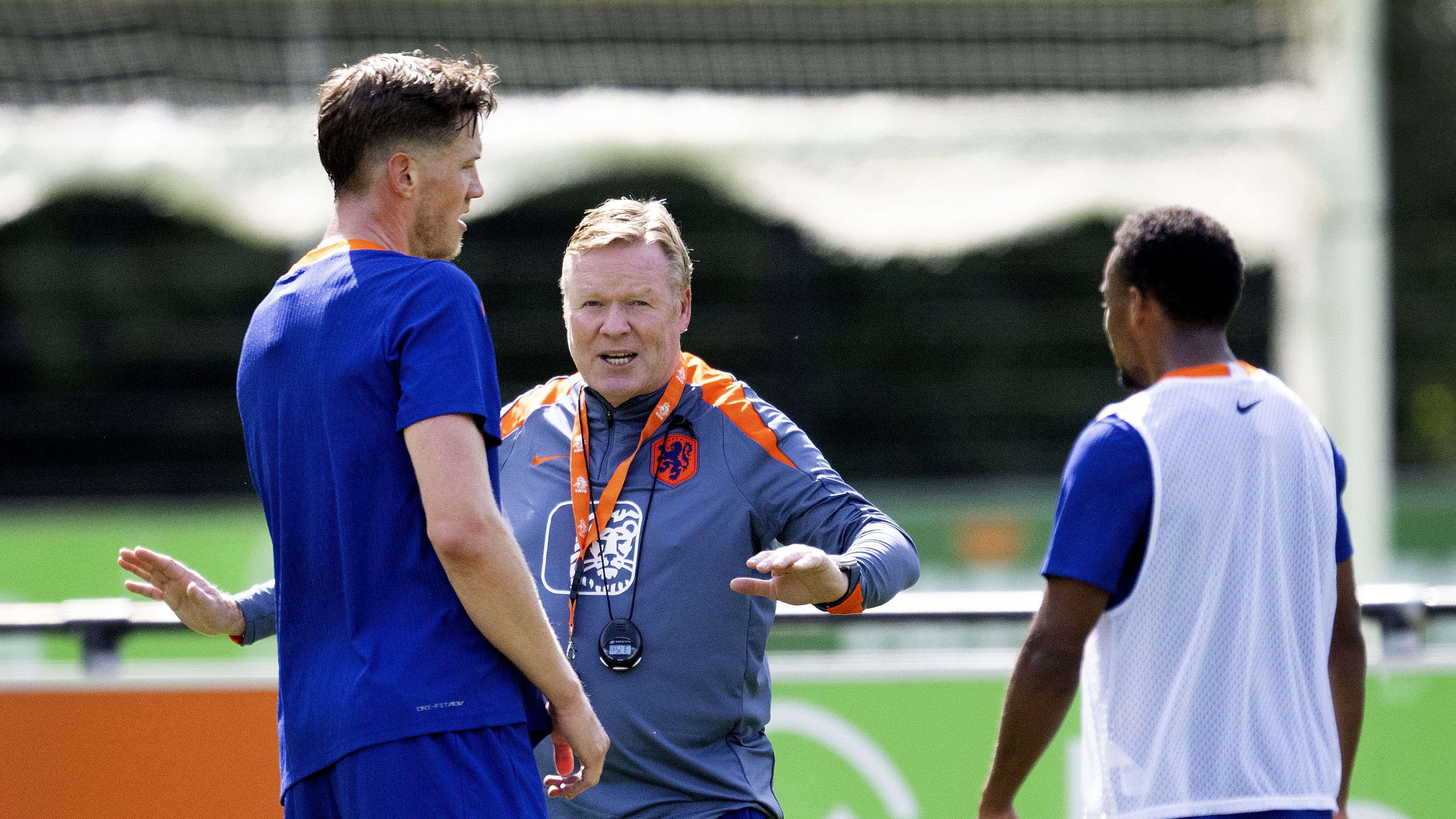 Wout Weghorst Ronald Koeman Jurrien Timber