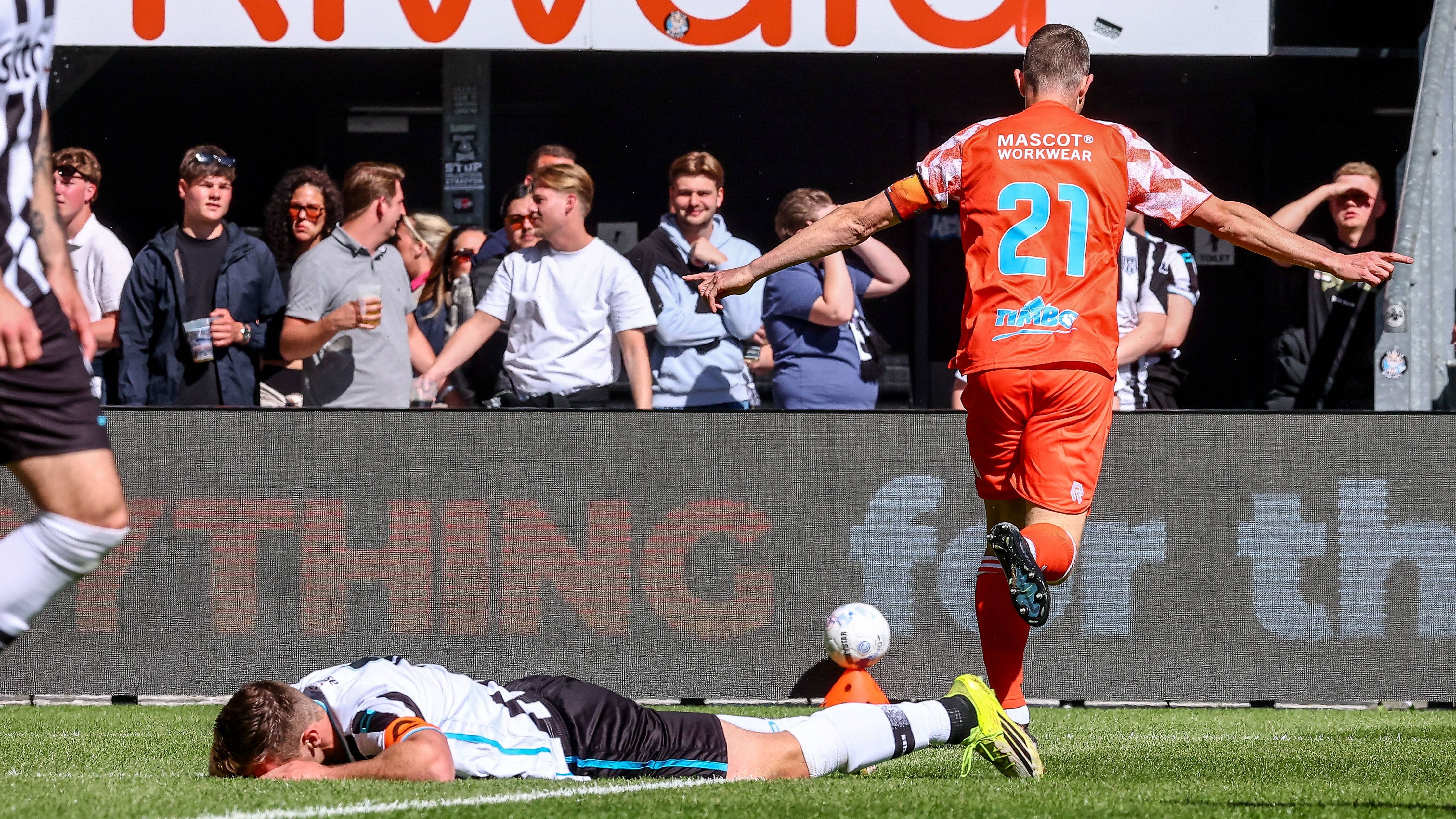 Degradatie een feit: doek valt voor Heracles na simpele nederlaag tegen FC Volendam