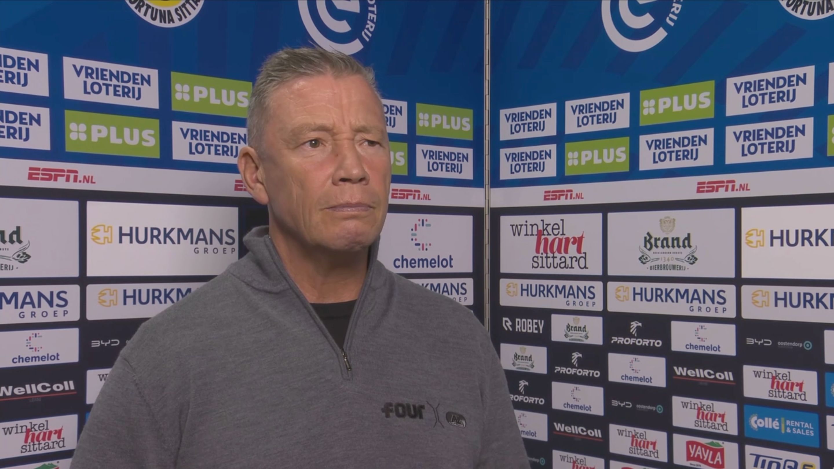 Leeroy Echteld hekelt houding Kees Smit: 'Ik vind dit niet prettig. Hij kan morgen...'