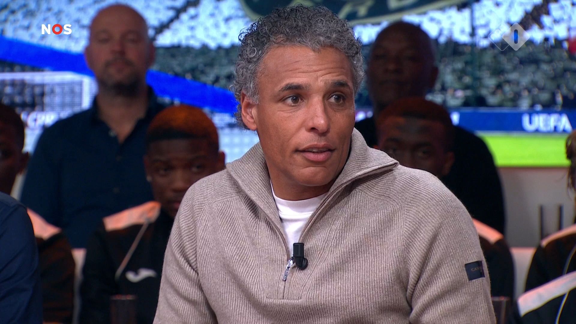 Pierre van Hooijdonk richt pijlen op Feyenoorder: 'Reactie Robin van Persie zegt heel veel'