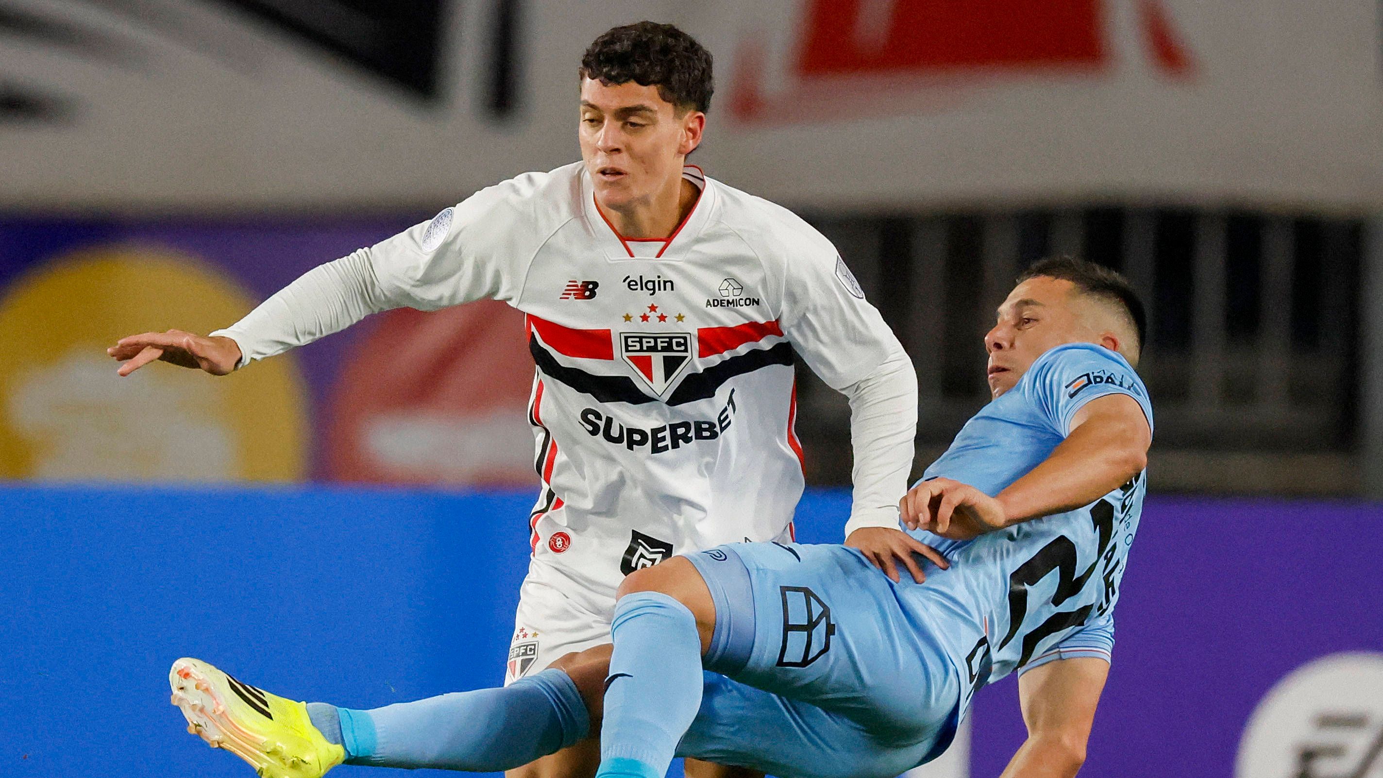 Ajax en PSV jagen op Braziliaans talent Lucca Marques