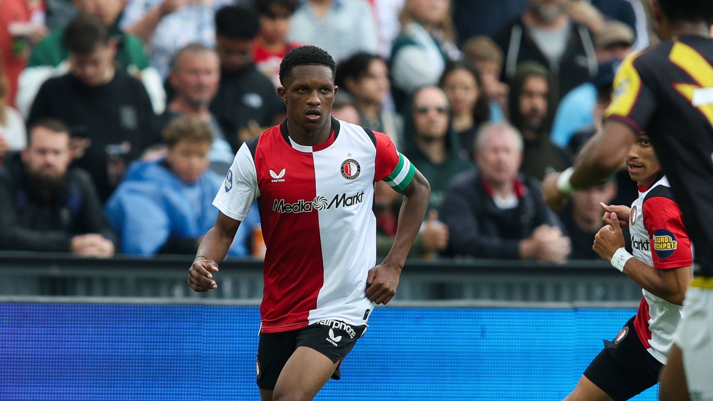 Feyenoord Weigert Bod van Nottingham Forest op Givairo Read