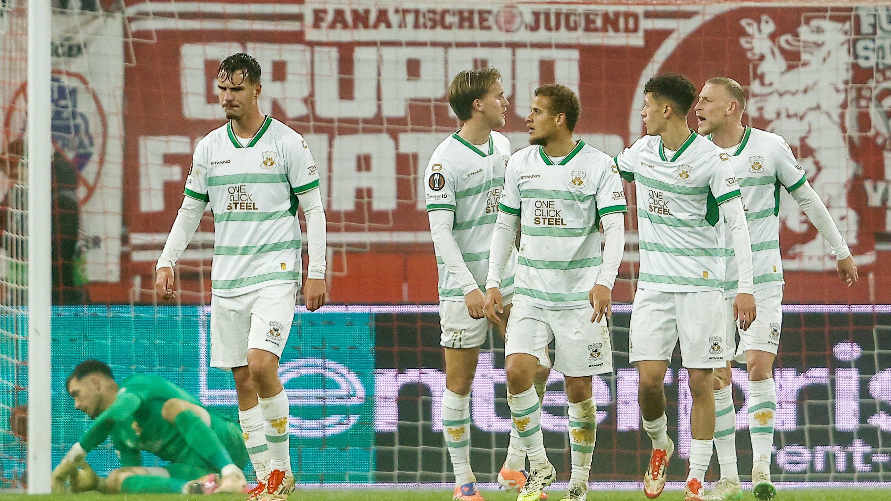 Go Ahead Eagles lijdt na prima eerste uur heel zure nederlaag tegen Red Bull Salzburg