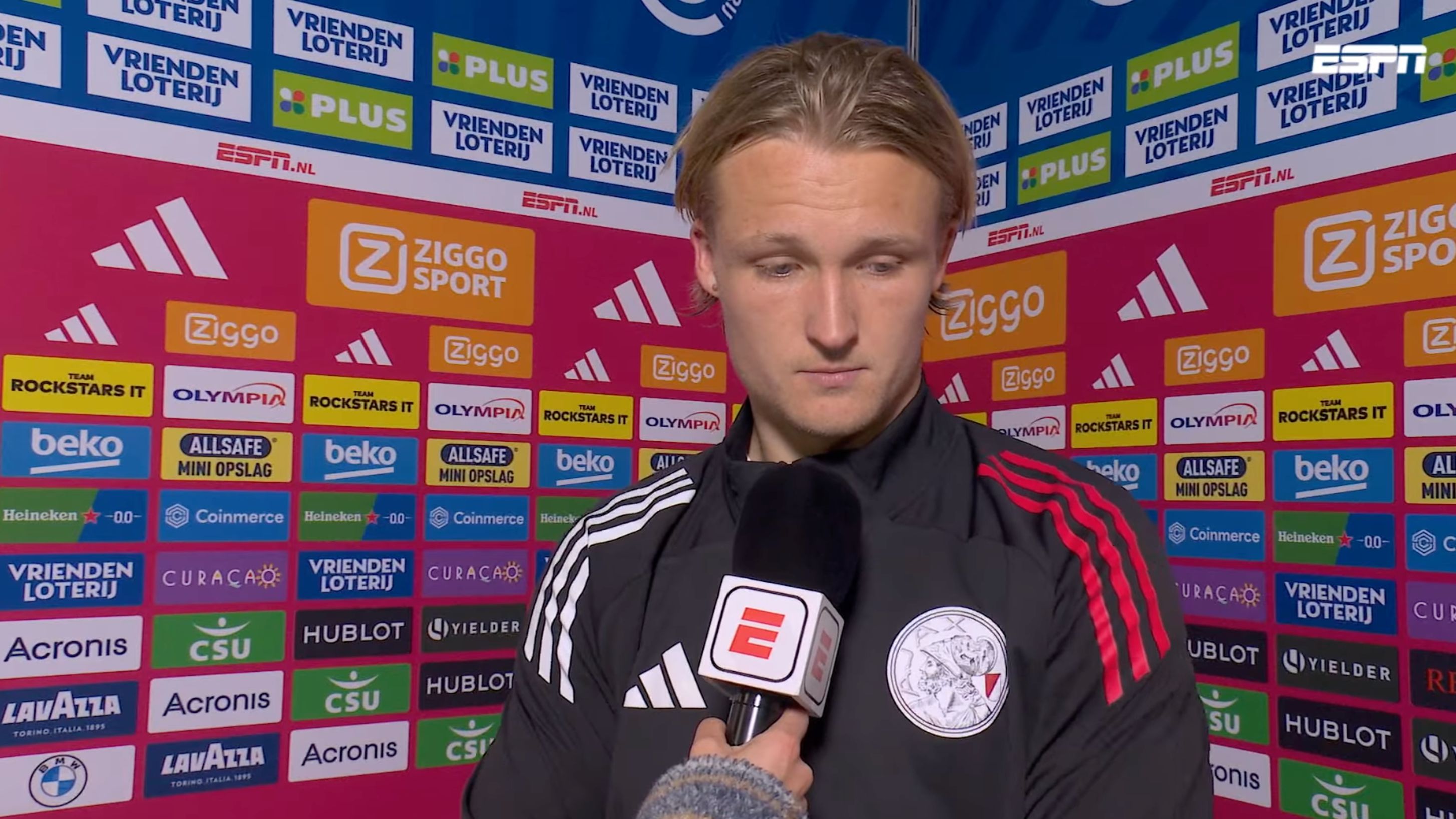 Kasper Dolberg heeft heel duidelijke mening over samenspel met Wout Weghorst bij Ajax