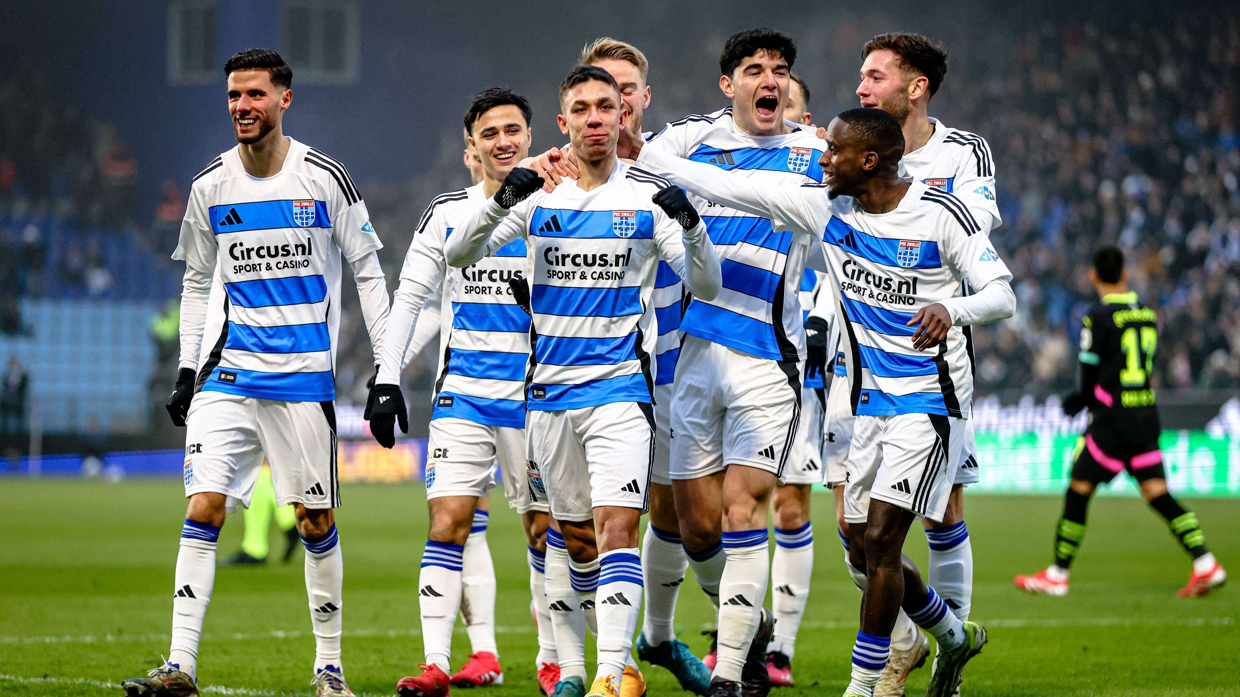PEC Zwolle El Azzouzi