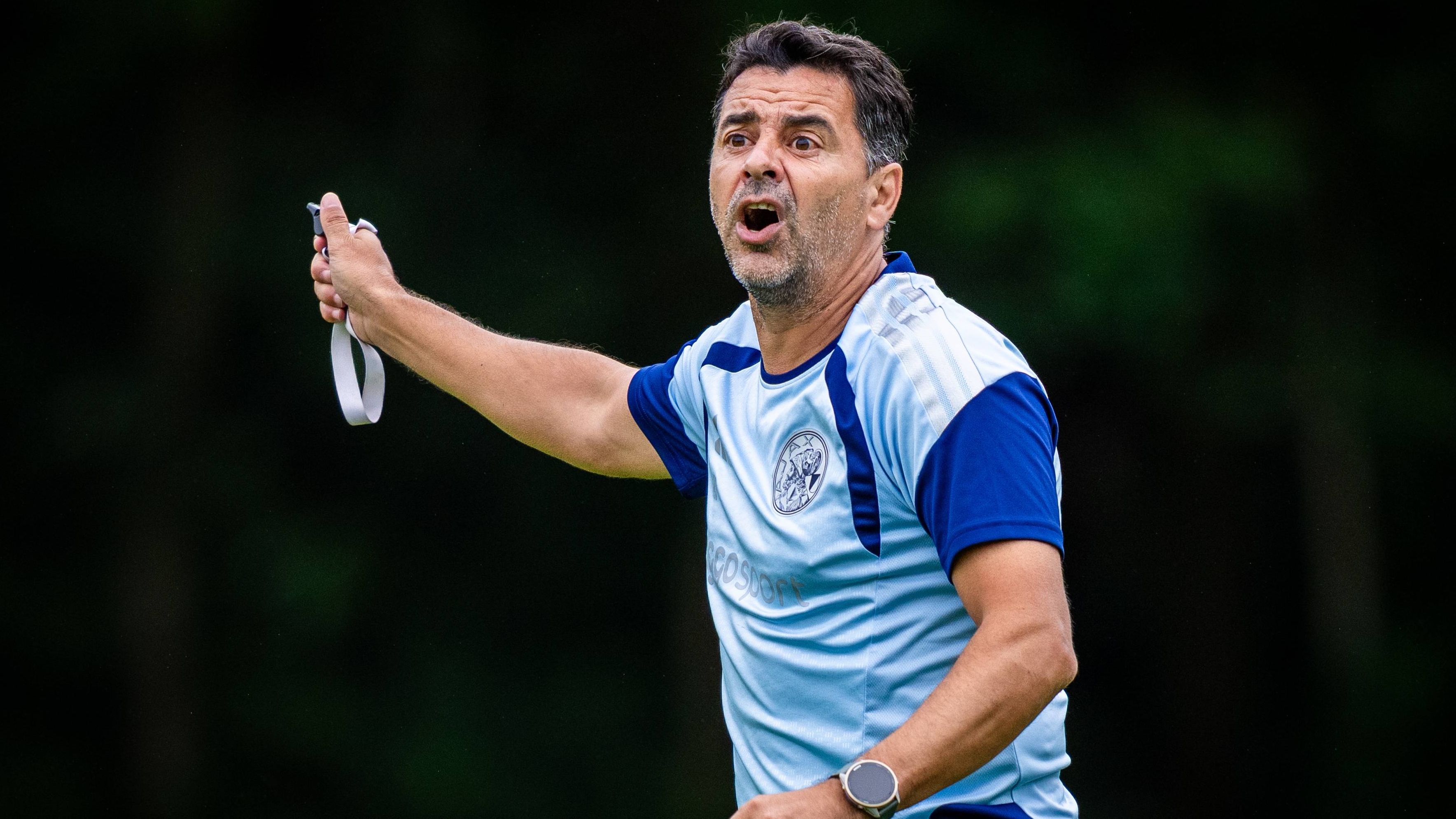 Ajax baalt van gelijkspel in oefenwedstrijd tegen VfL Bochum