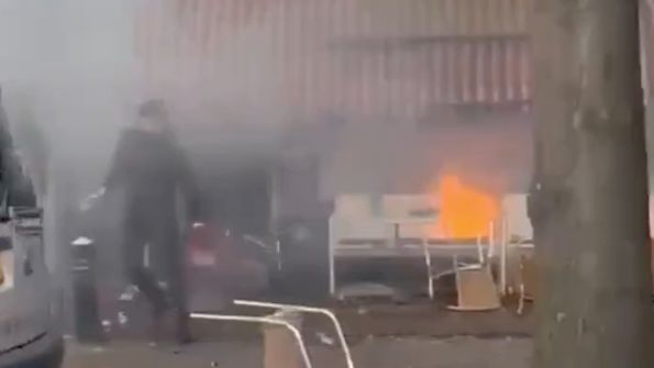 Heracles-café dat werd aangevallen door hooligans PEC Zwolle zat vol met kinderen