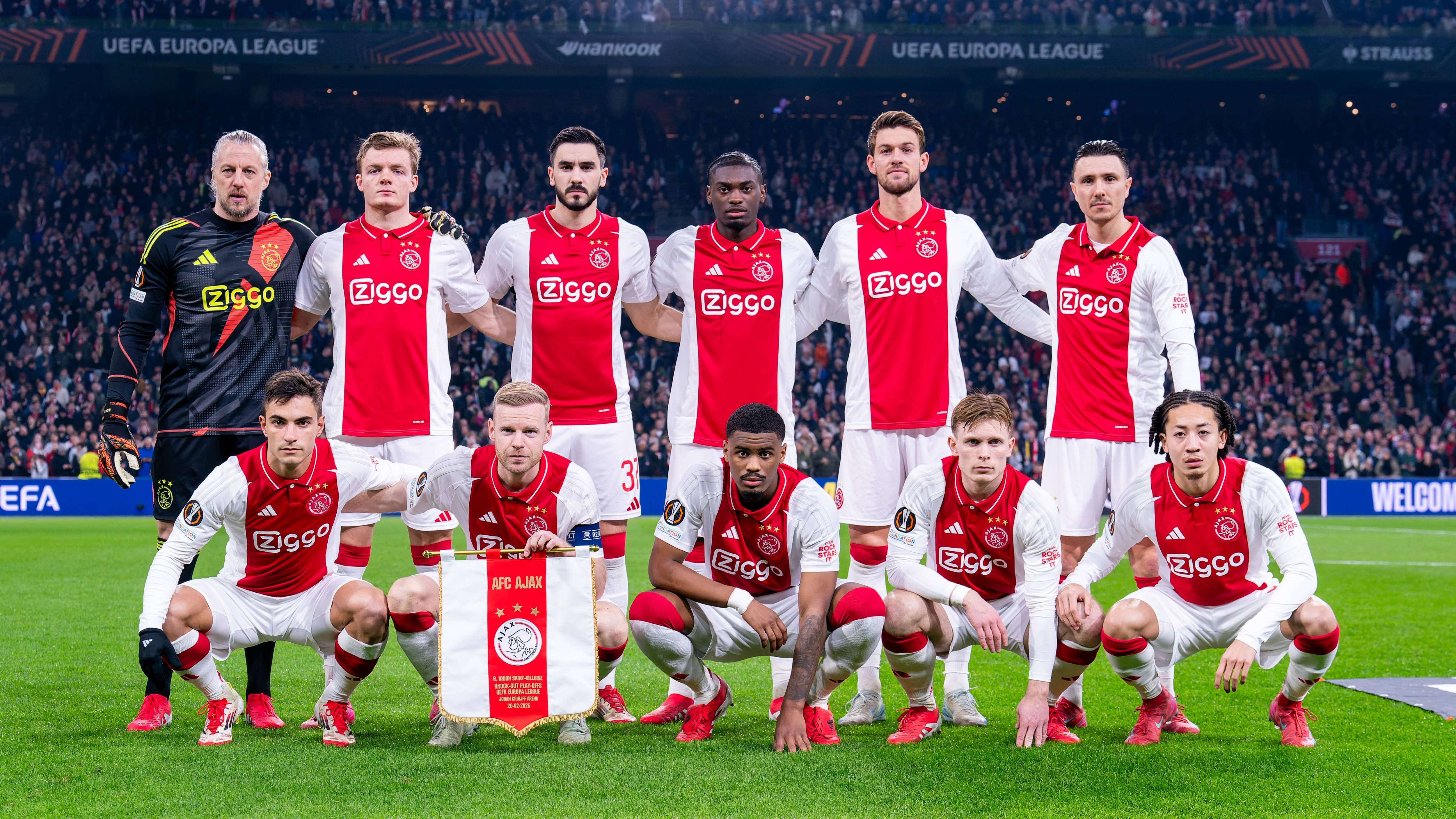 Remko Pasveer of AFC Ajax, Lucas Rosa of AFC Ajax, Jorrel Hato of AFC Ajax, Oliver Valaker Edvardsen of AFC Ajax, Davy Klaassen of AFC Ajax, Steven Berghuis of AFC Ajax, Daniele Rugani of AFC Ajax, Kian Fitz-Jim of AFC Ajax, Christian Rasmussen of AFC Ajax, Jorthy Mokio of AFC Ajax and Josip Sutalo of AFC Ajax
