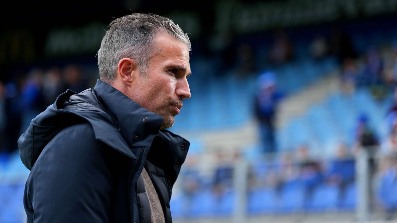 Technisch directeur Dévy Rigaux onthult waarom hij Robin van Persie ...
