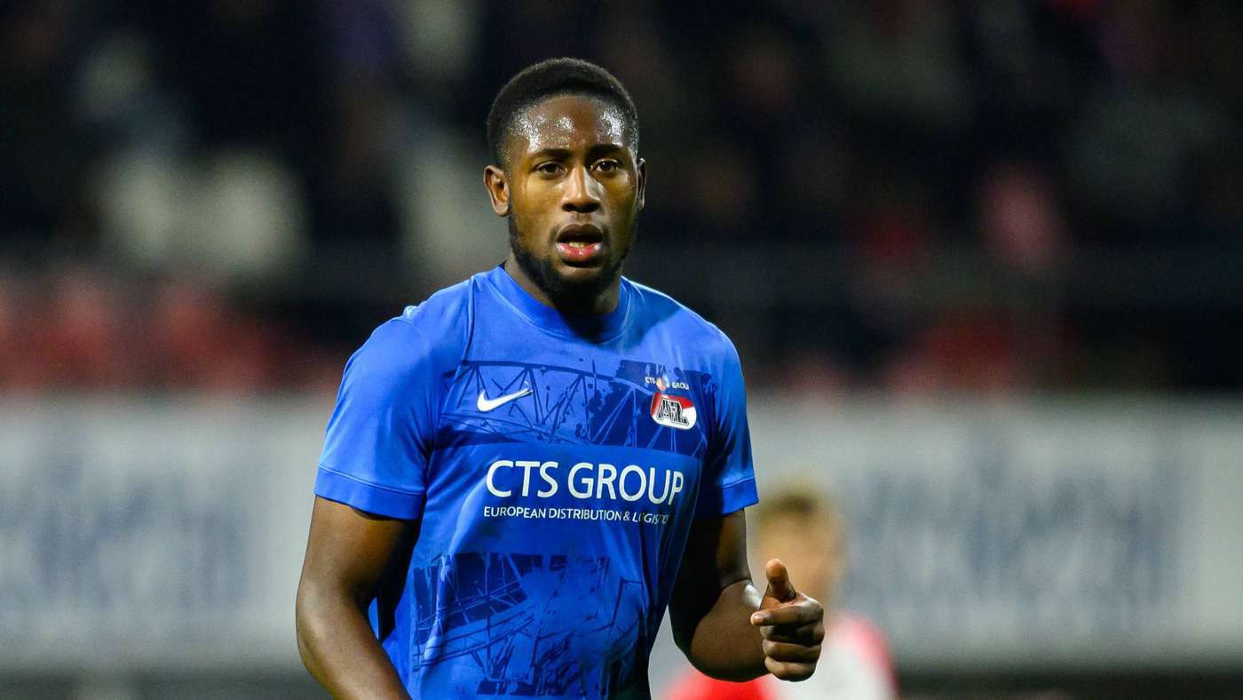 AZ gaat Lequincio Zeefuik opnieuw verhuren binnen de Eredivisie | Voetbalzone AZ gaat Lequincio Zeefuik opnieuw verhuren binnen de Eredivisie | Voetbalzone