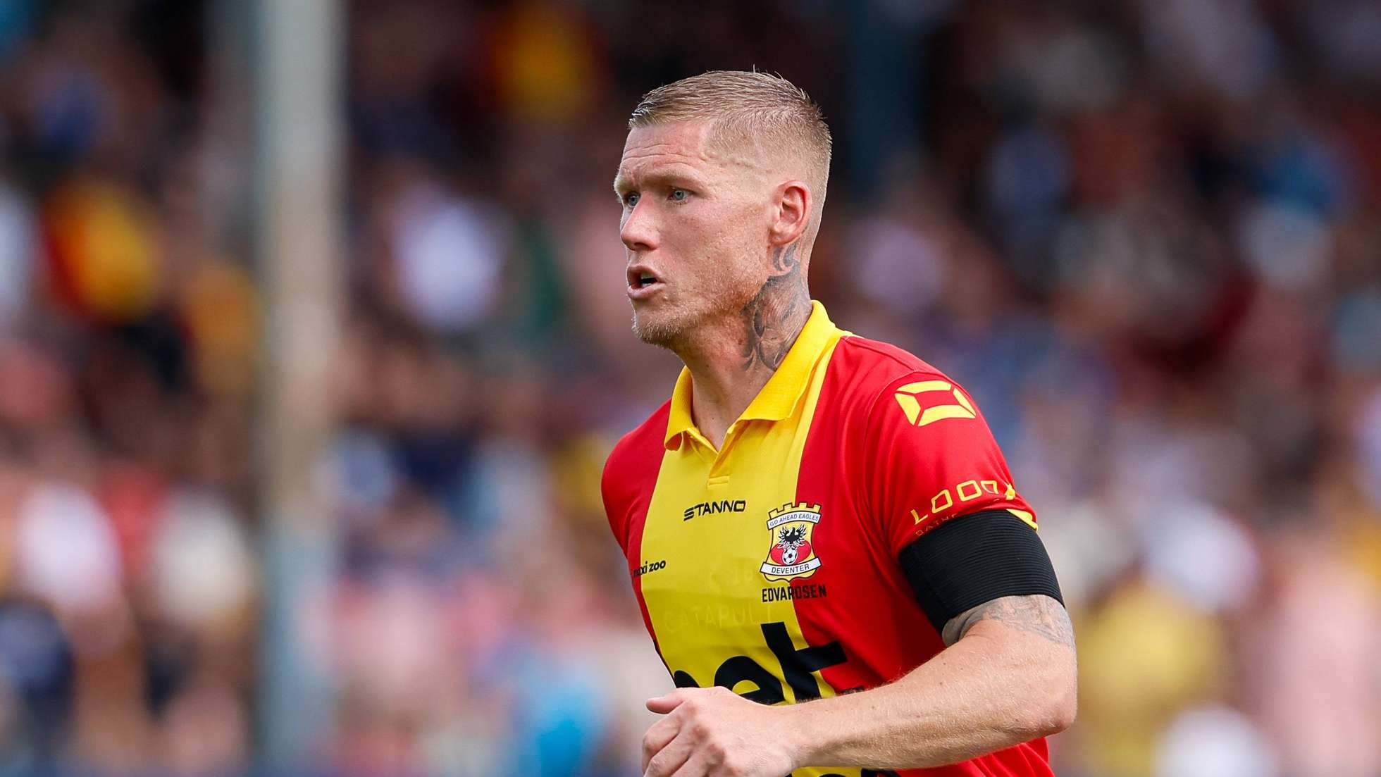 Vanh Go ‘Spits van Go Ahead Eagles gekeurd in Engeland, maar blaast transfer ...
