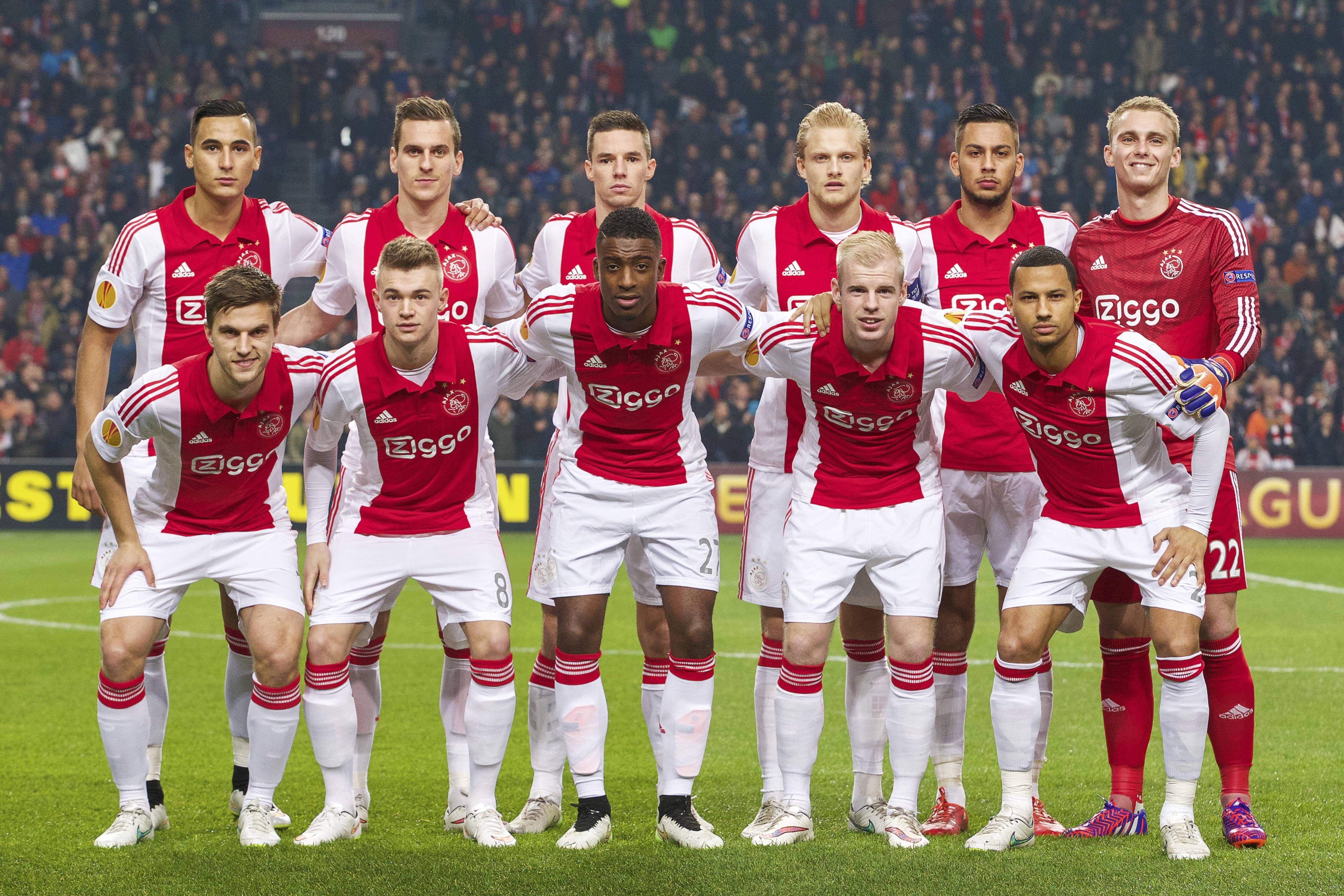 Voormalig speler van Ajax (33) zet noodgedwongen een punt achter zijn carrière