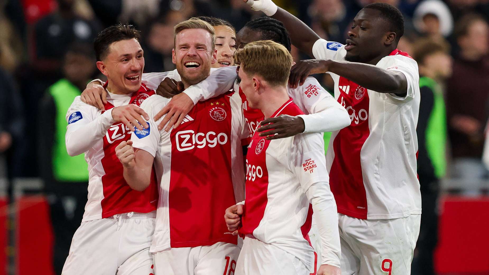 Ajax En PSV Strijden Om De Titel Dit Is Het Resterende Programma Voor ajax-en-psv-strijden-om-de-titel-dit-is-het-resterende-programma-voor