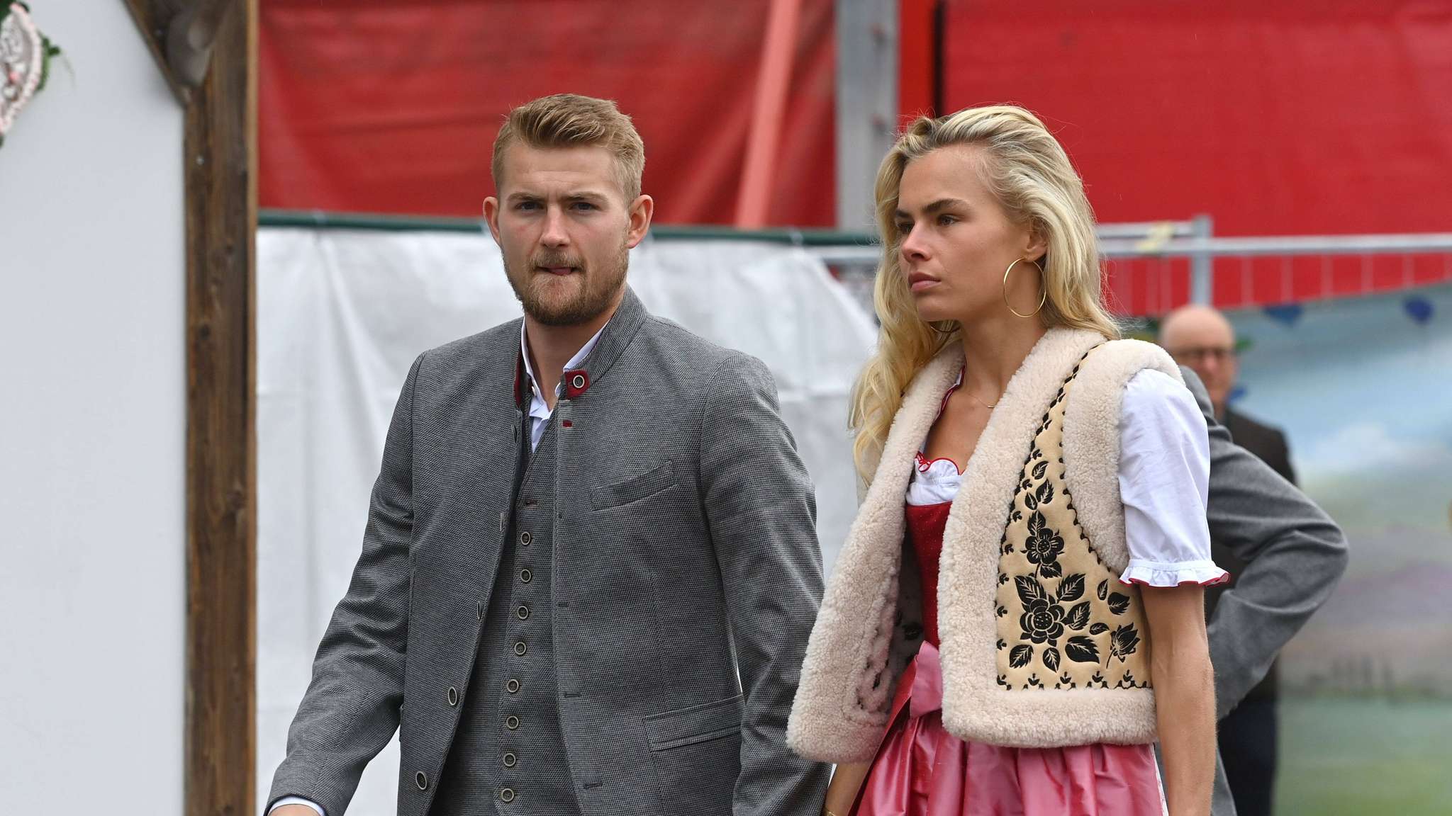 Matthijs de Ligt annuleert huwelijksfeest op laatste moment