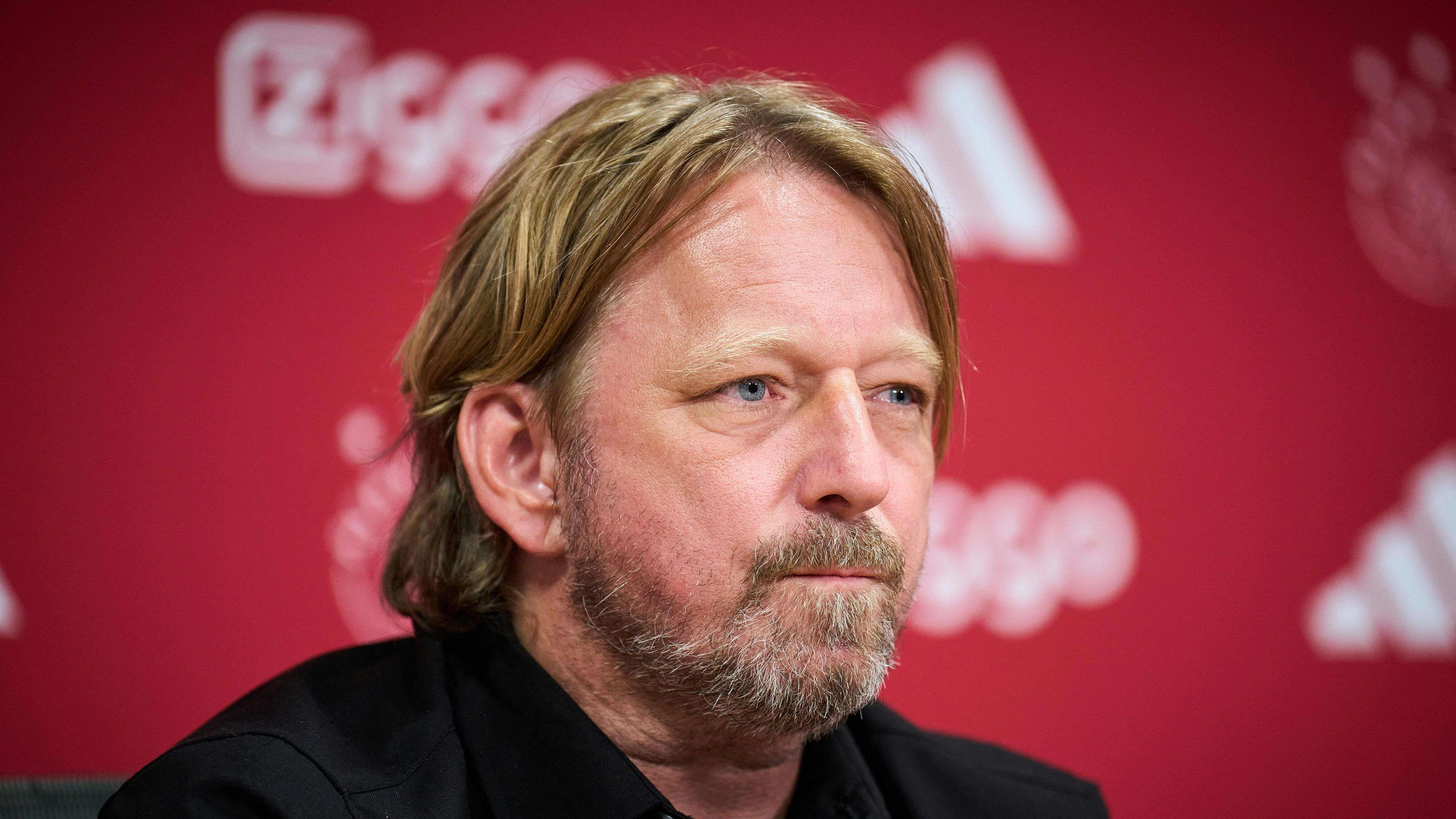 FBL-NED-EREDIVISIE-AJAX-PRESSER