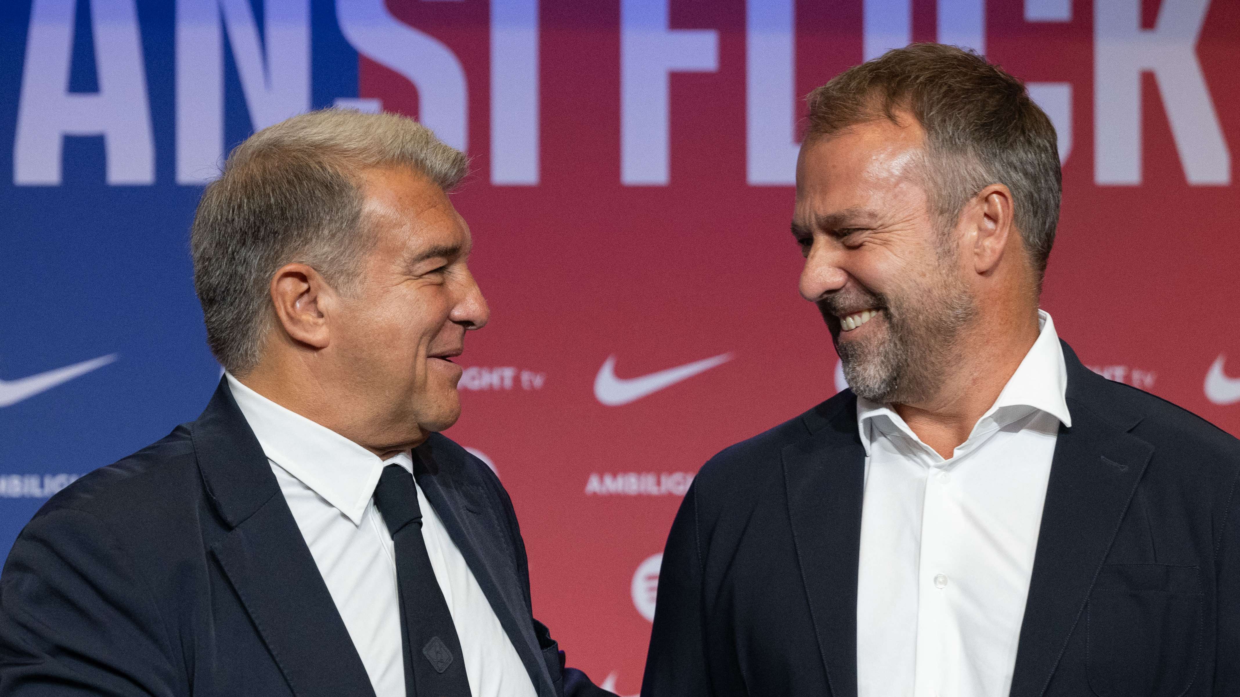 Hansi Flick Joan Laporta 2024-25