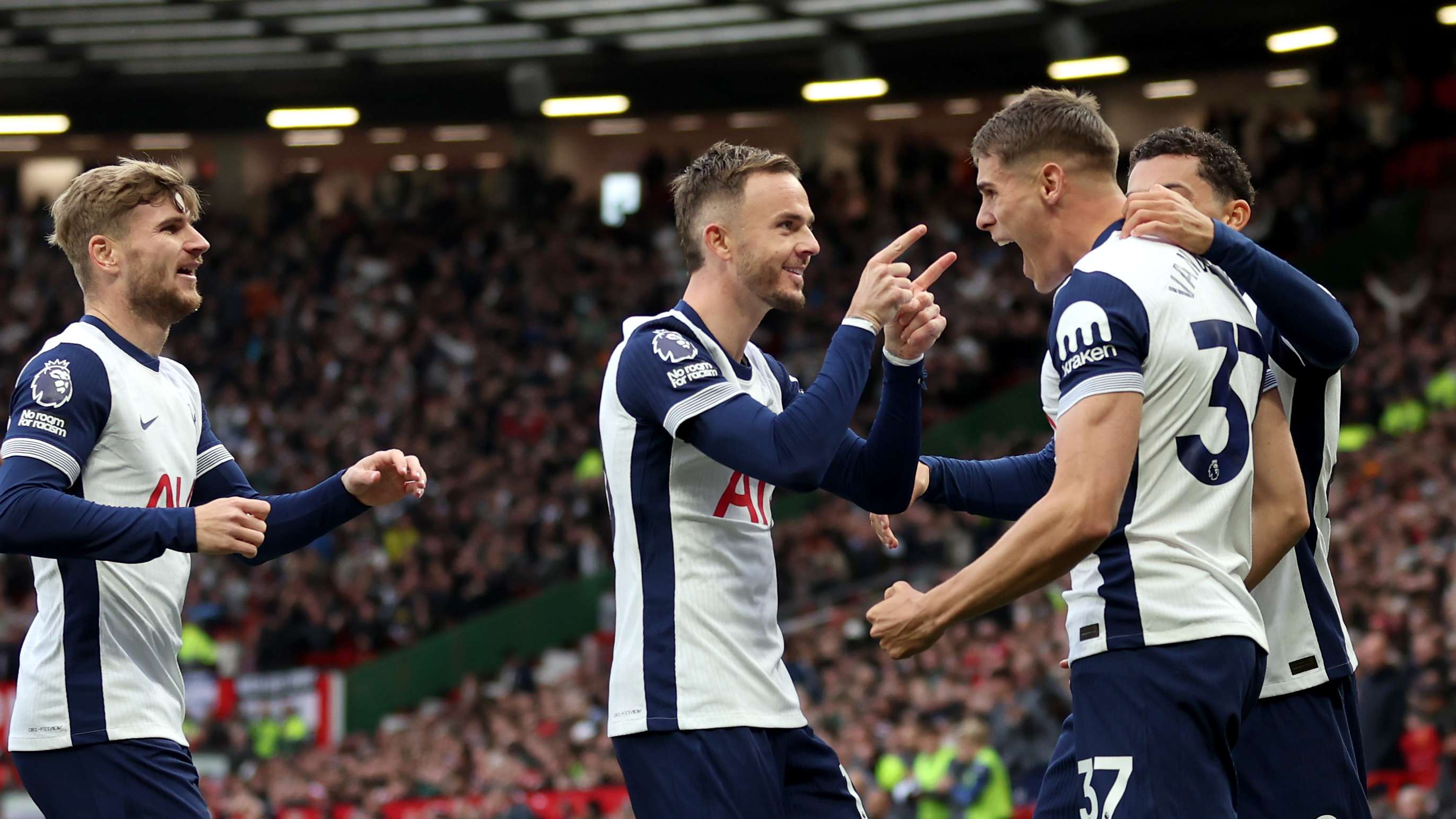 Manchester United FC v Tottenham Hotspur FC - Premier League