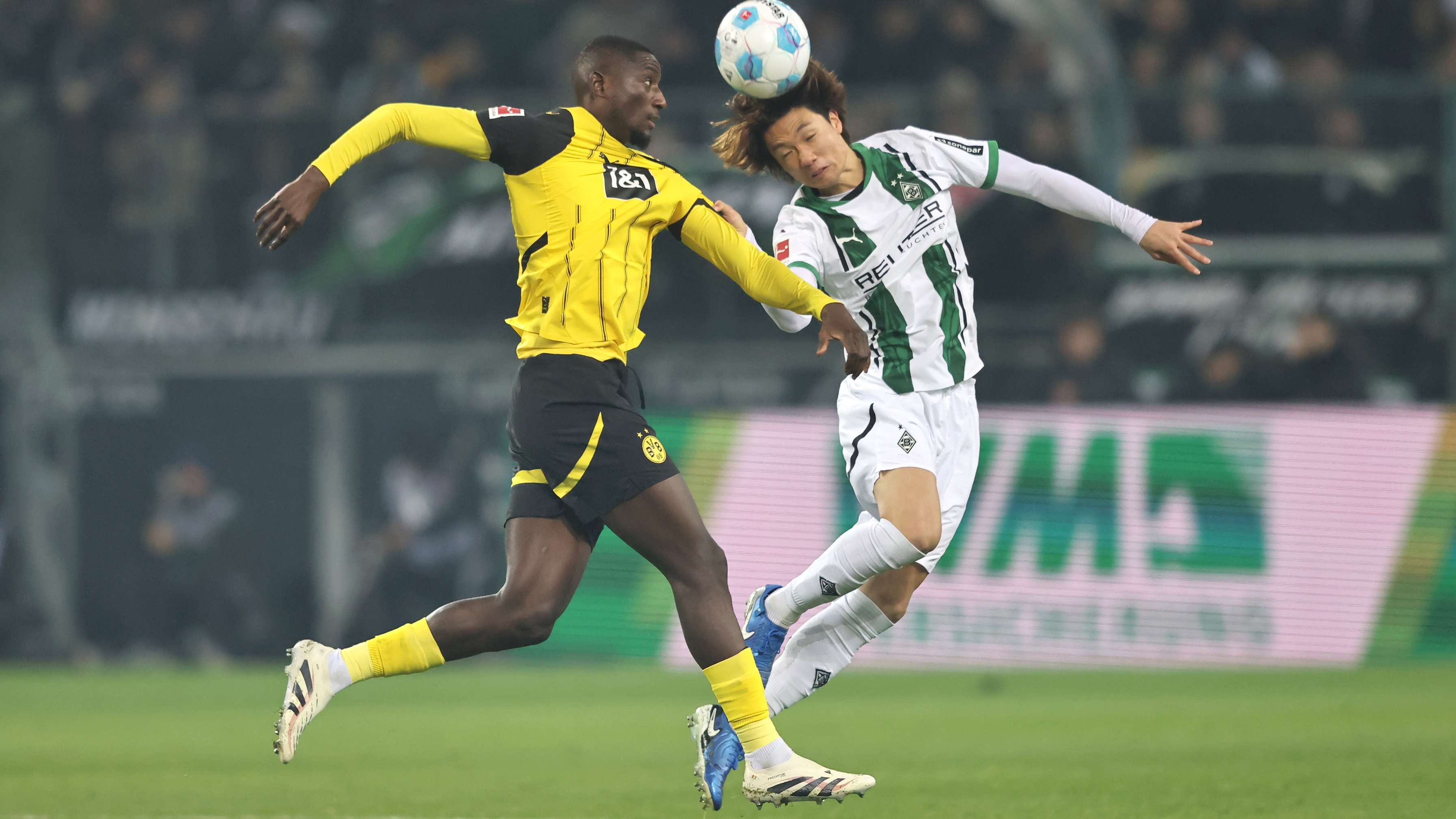 Borussia Mönchengladbach v Borussia Dortmund - Bundesliga