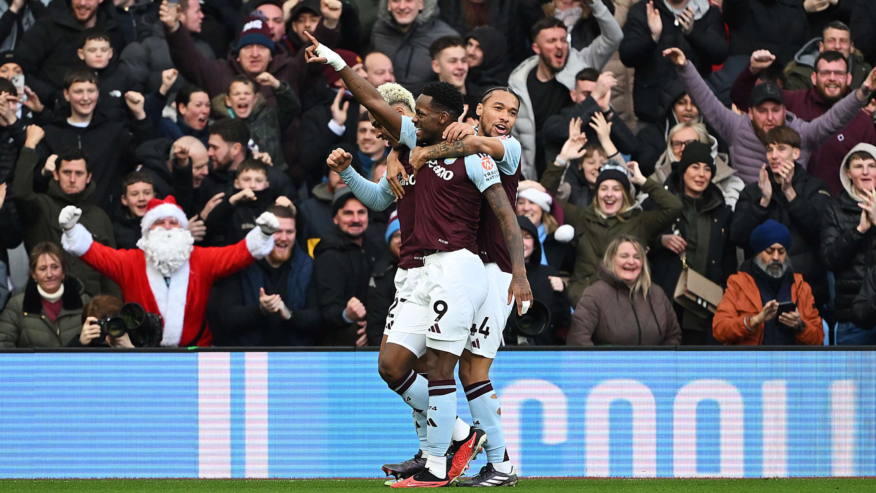 Aston Villa FC v Manchester City FC - Premier League