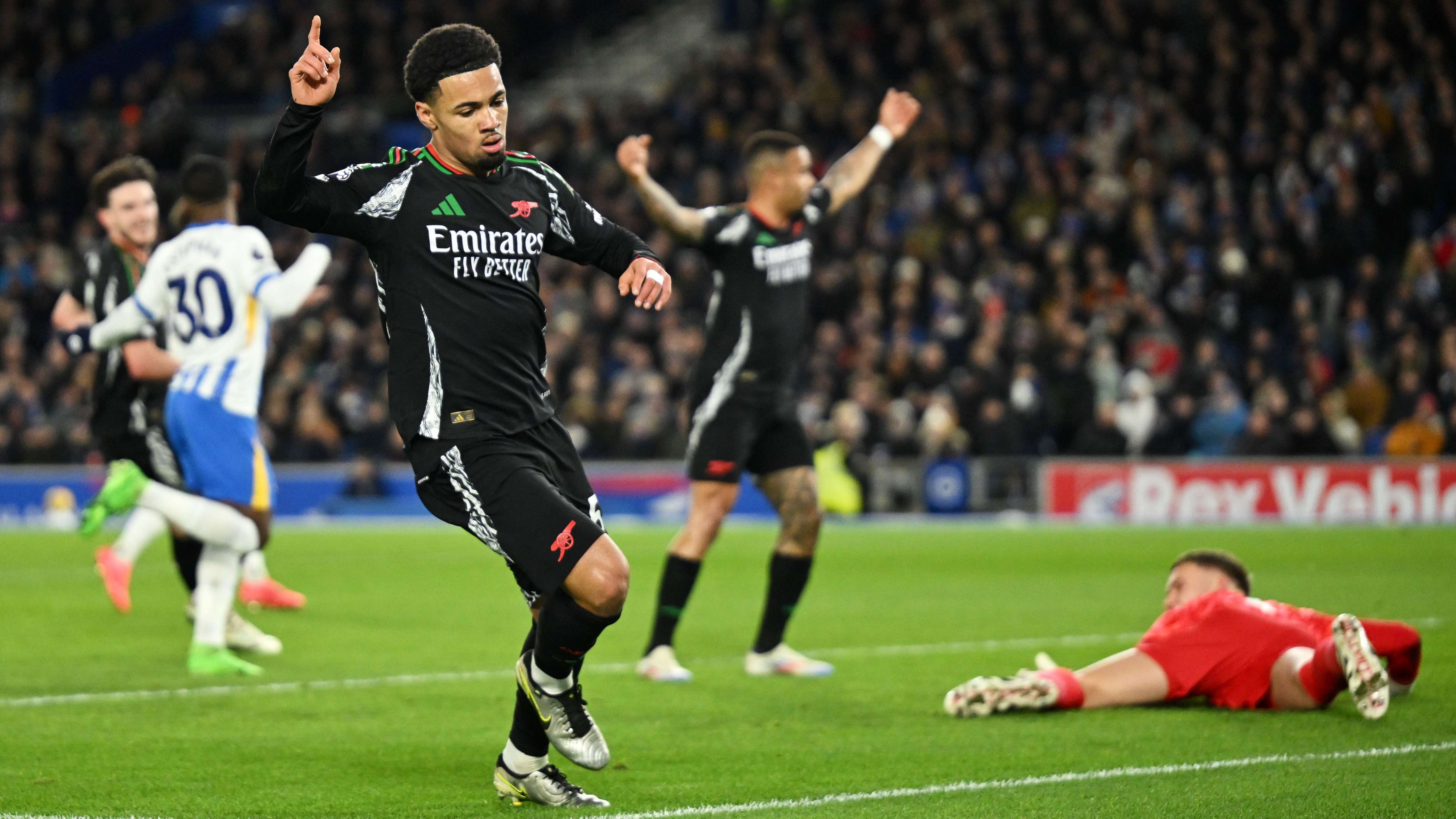 Brighton & Hove Albion FC v Arsenal FC - Premier League