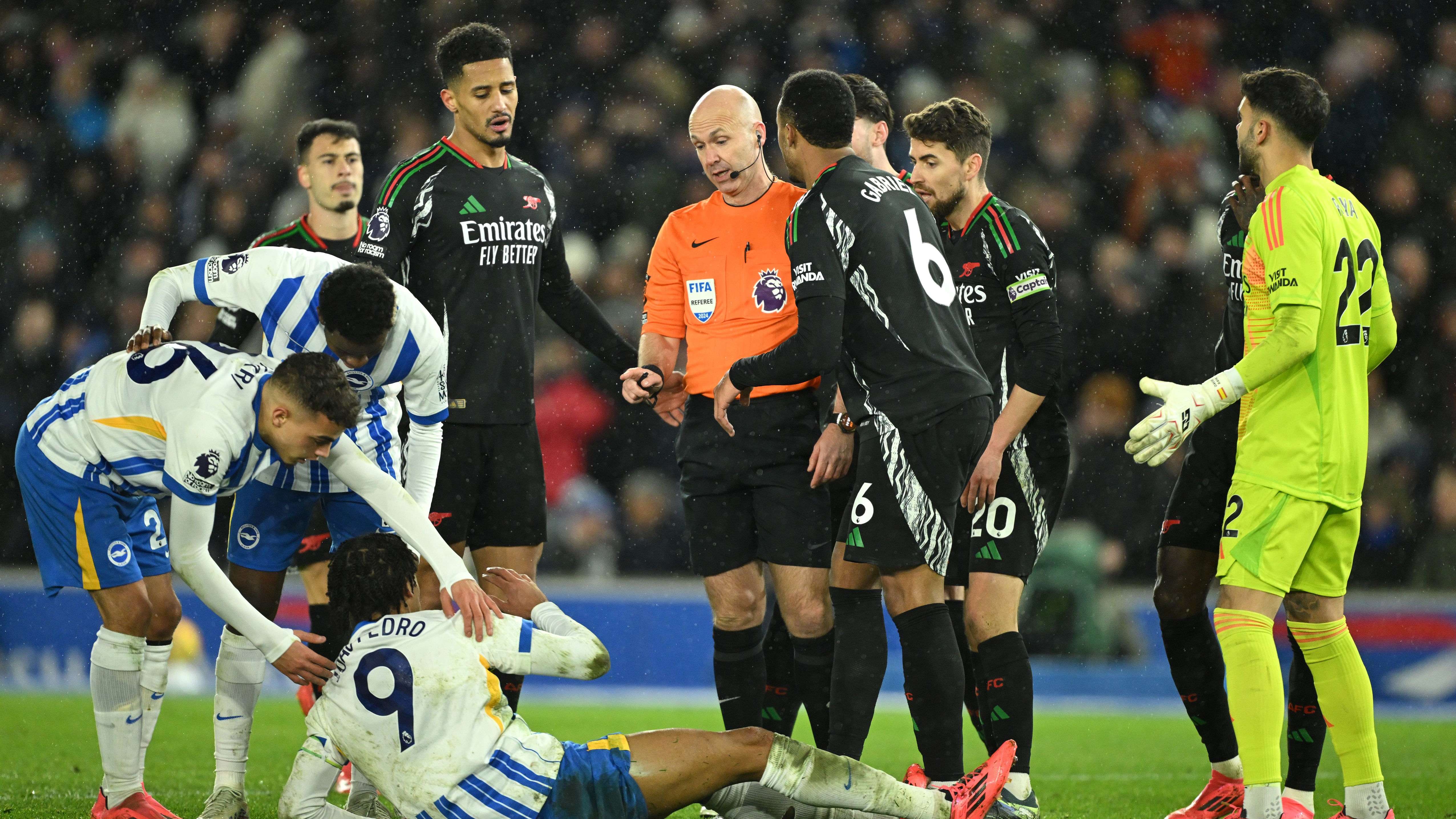 Brighton & Hove Albion FC v Arsenal FC - Premier League