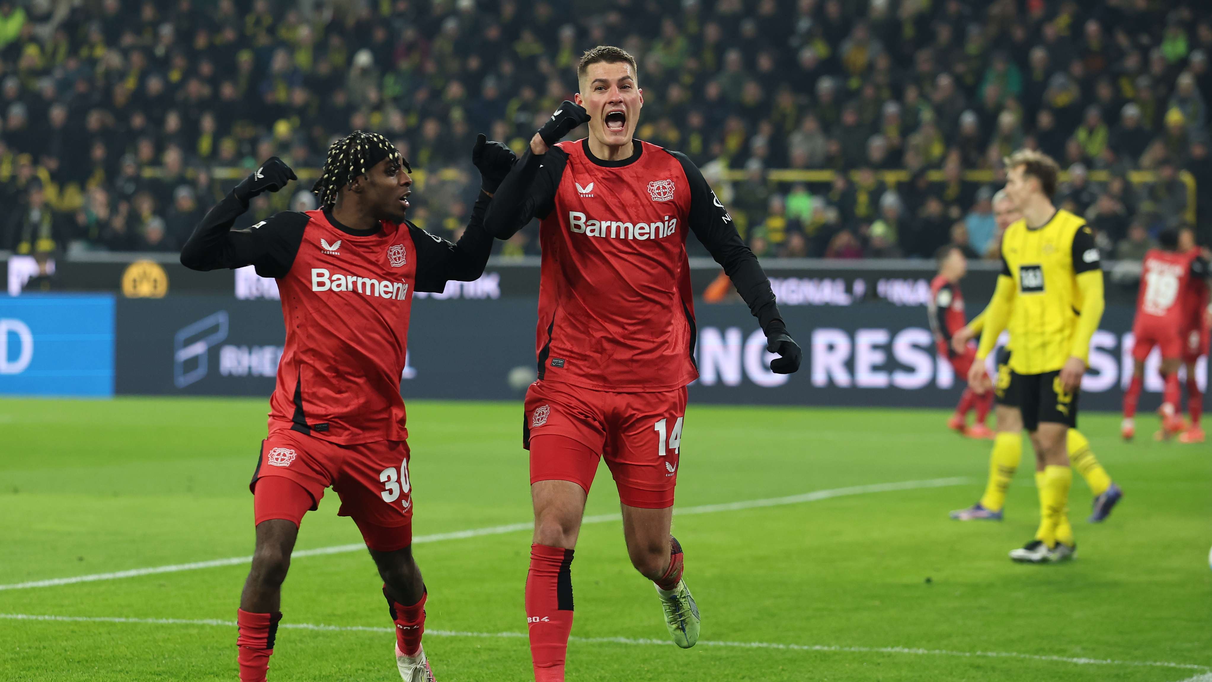 Borussia Dortmund v Bayer 04 Leverkusen - Bundesliga