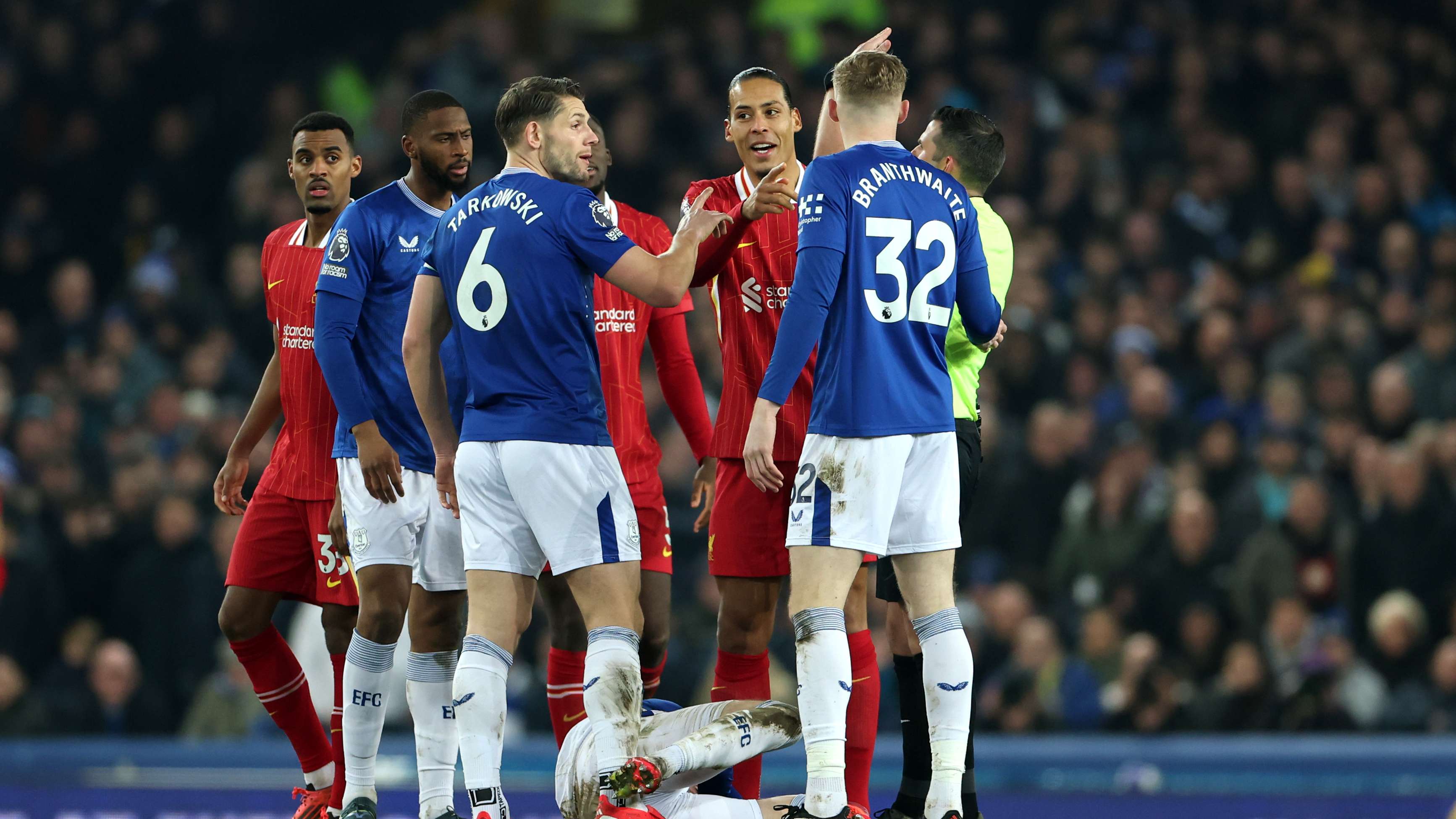 Everton FC v Liverpool FC - Premier League