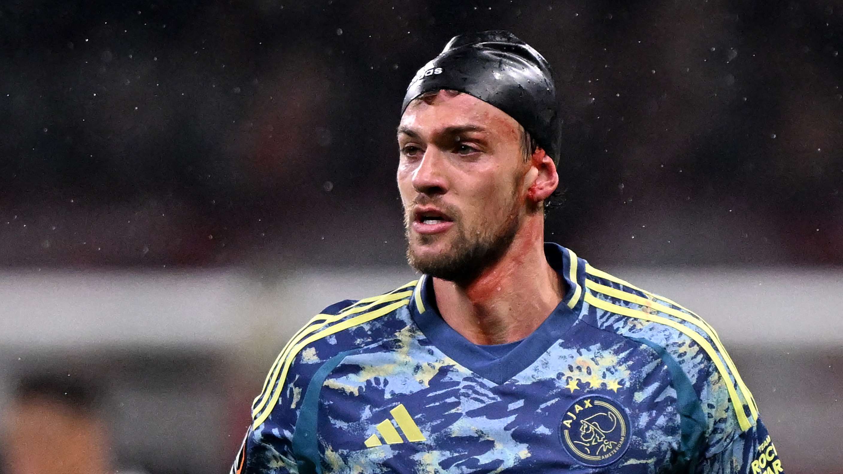 FBL-EUR-C3-FRANKFURT-AJAX