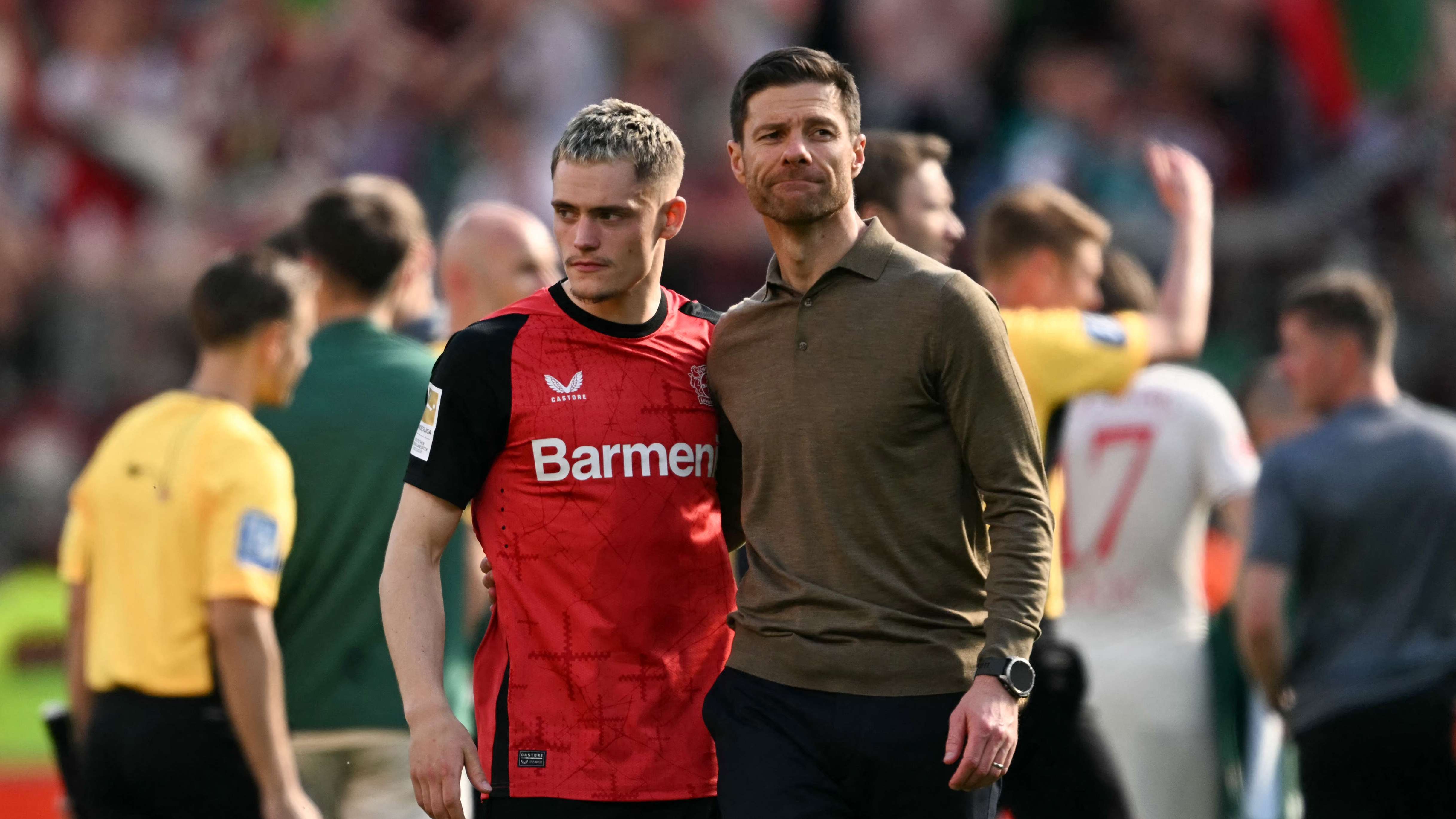 FBL-GER-BUNDESLIGA-LEVERKUSEN-AUGSBURG