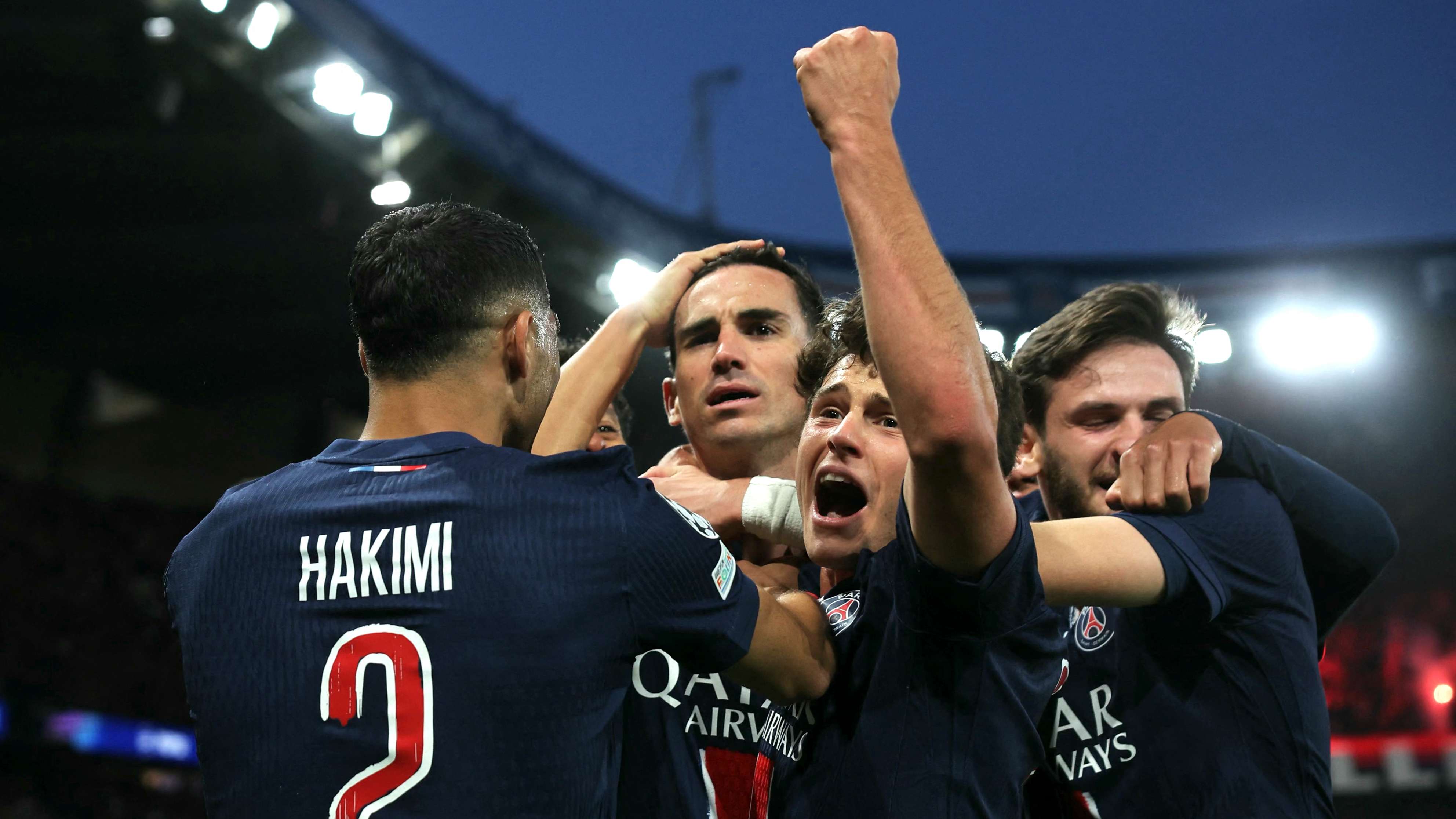 TOPSHOT-FBL-EUR-C1-PSG-ARSENAL