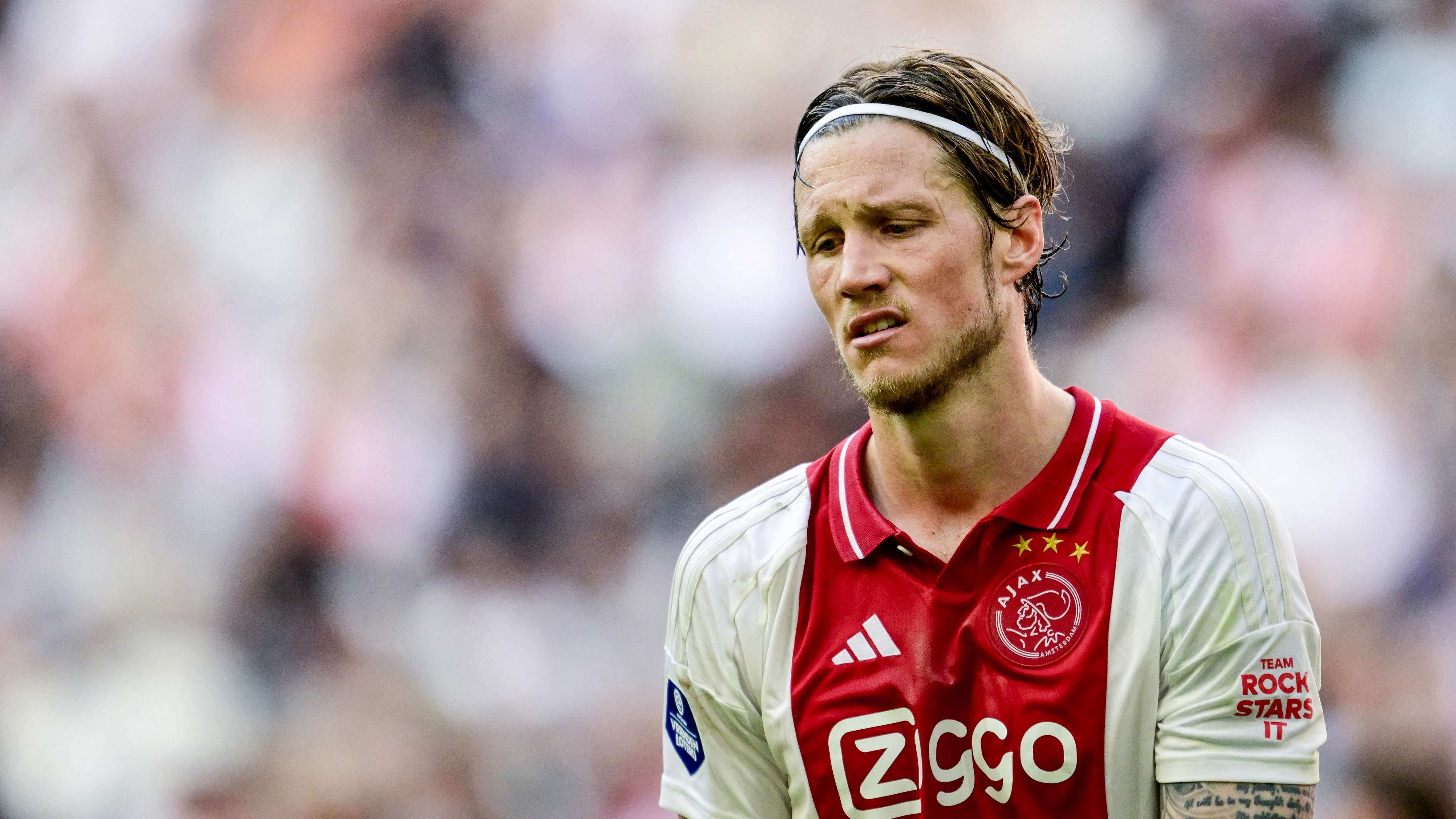 FBL-NED-EREDIVISIE-AJAX-NEC