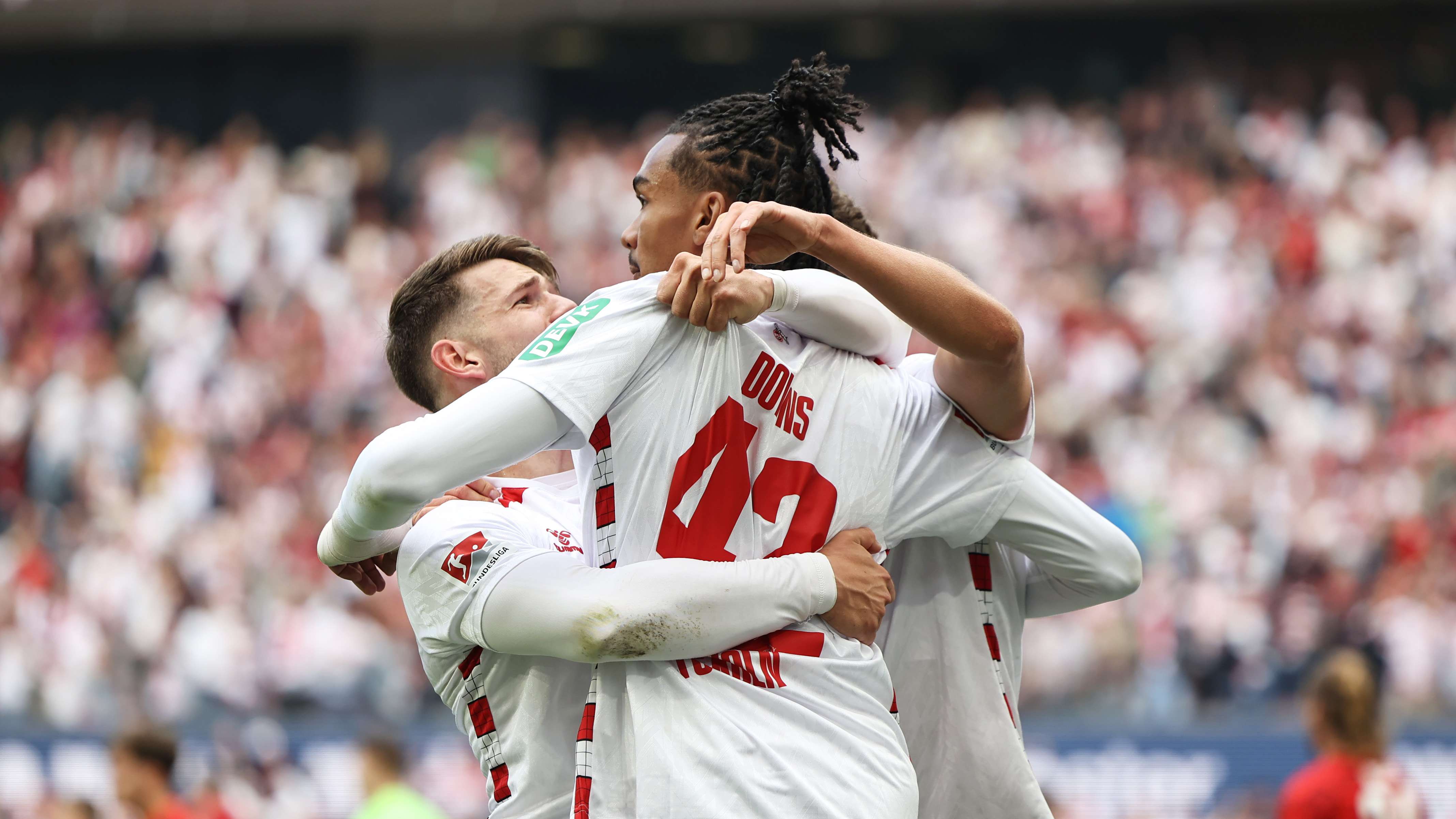 1. FC Köln v 1. FC Kaiserslautern - Second Bundesliga