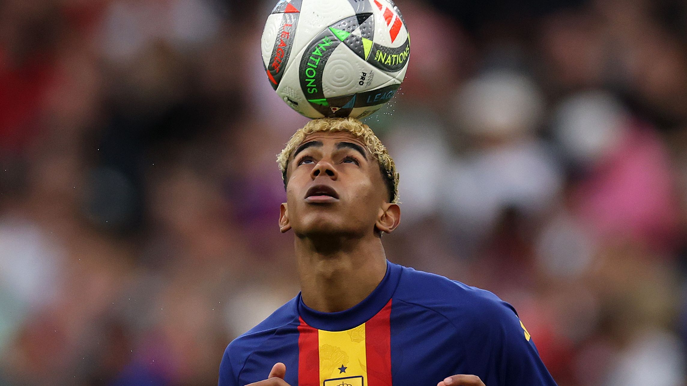 Volwassenenactrice (29) spreekt Lamine Yamal (17) tegen na geruchten over relatie