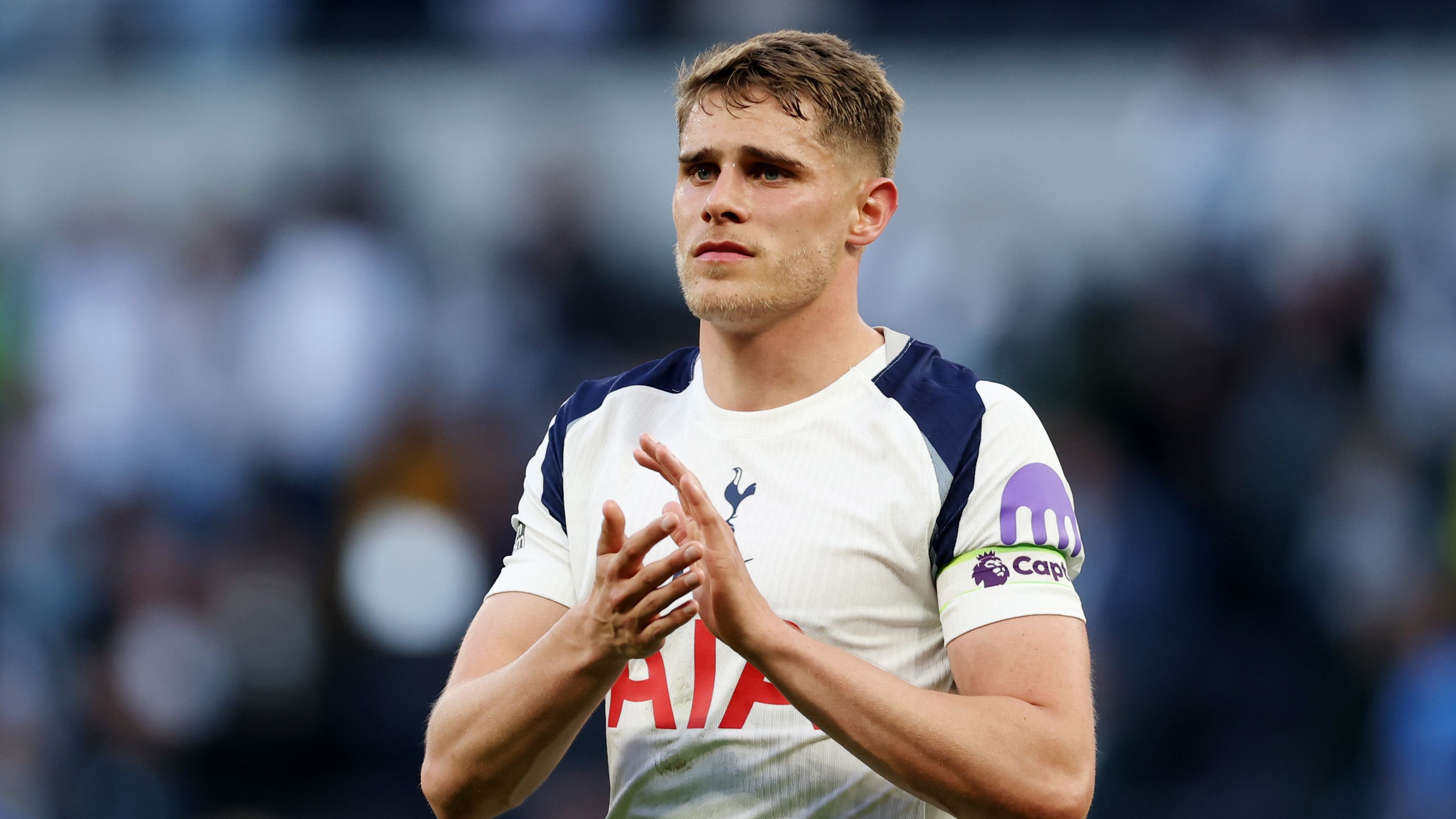 Micky van de Ven verlengt contract bij Tottenham Hotspur tot 2031