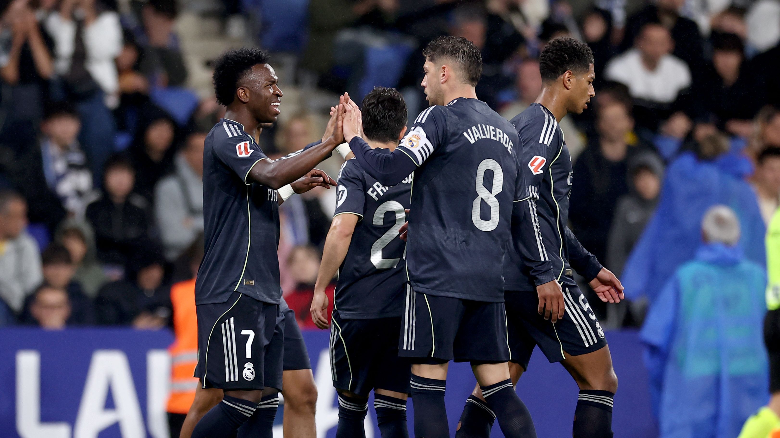 Real Madrid houdt Barcelona van feest: zege bij Espanyol stelt titel uit — image 3