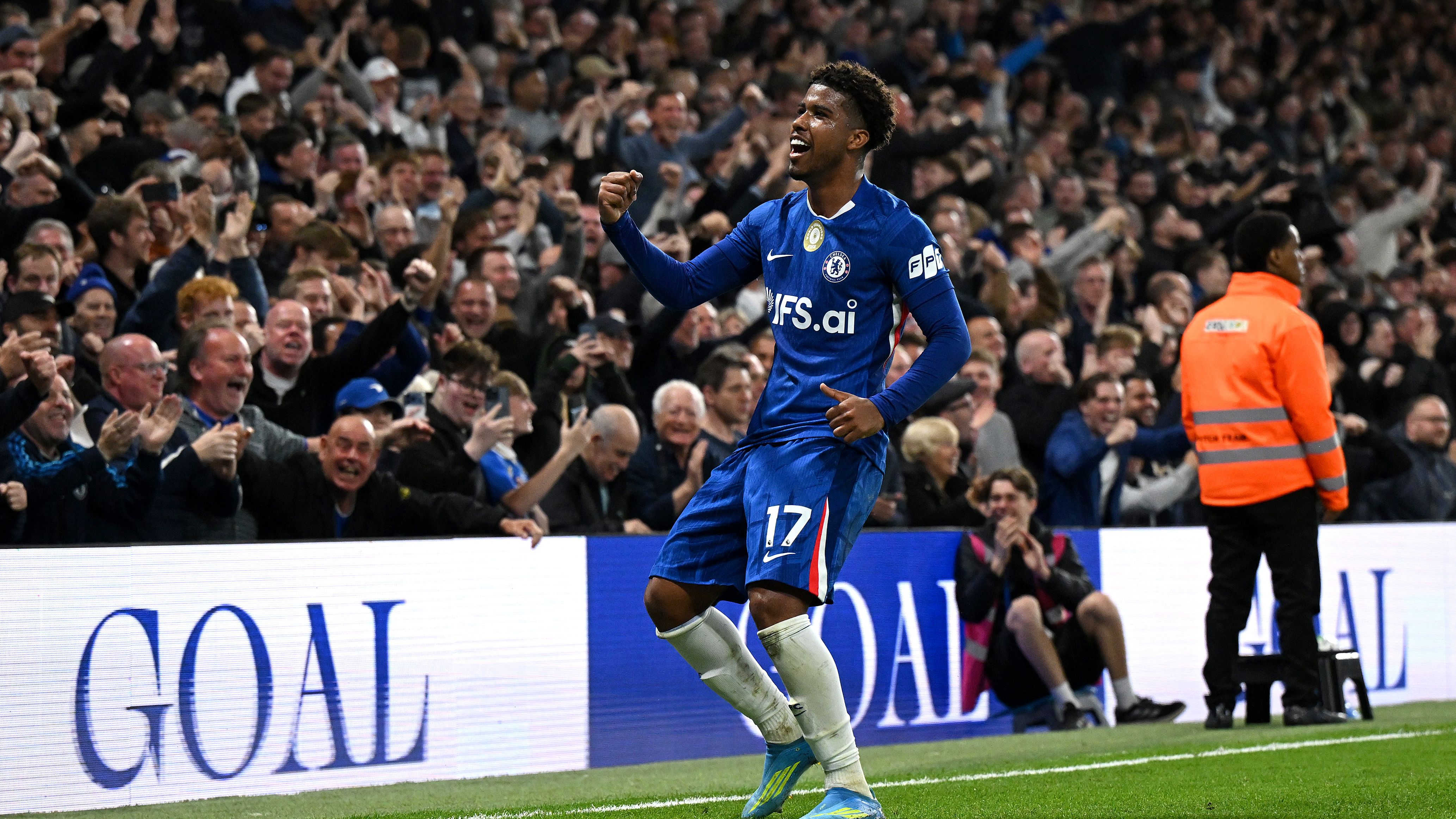 Manchester United en Chelsea Ronden Transfer van Andrey Santos af